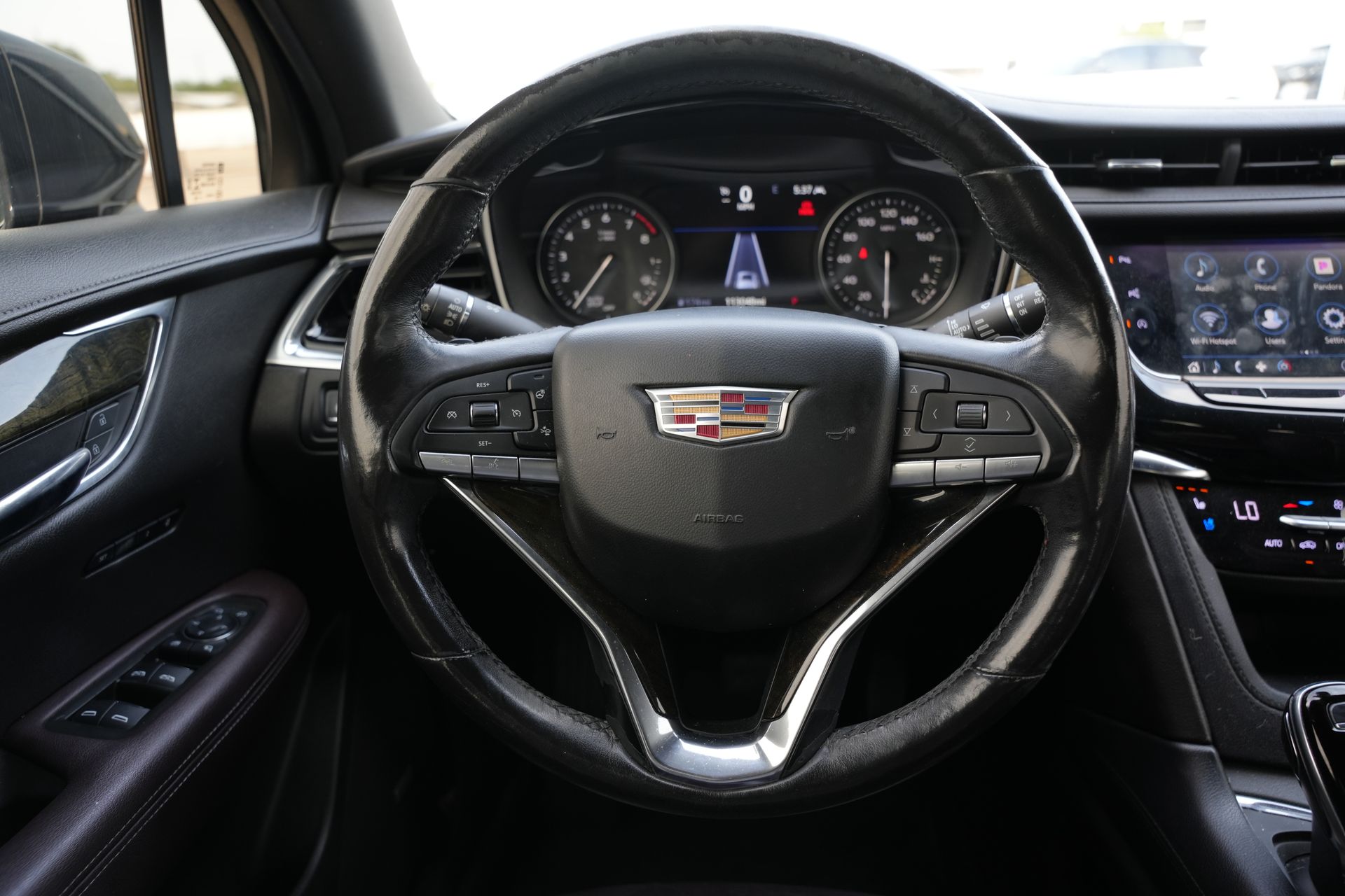 2020 Cadillac XT6 Premium Luxury Black at AutoSavvy Houston Northwest
