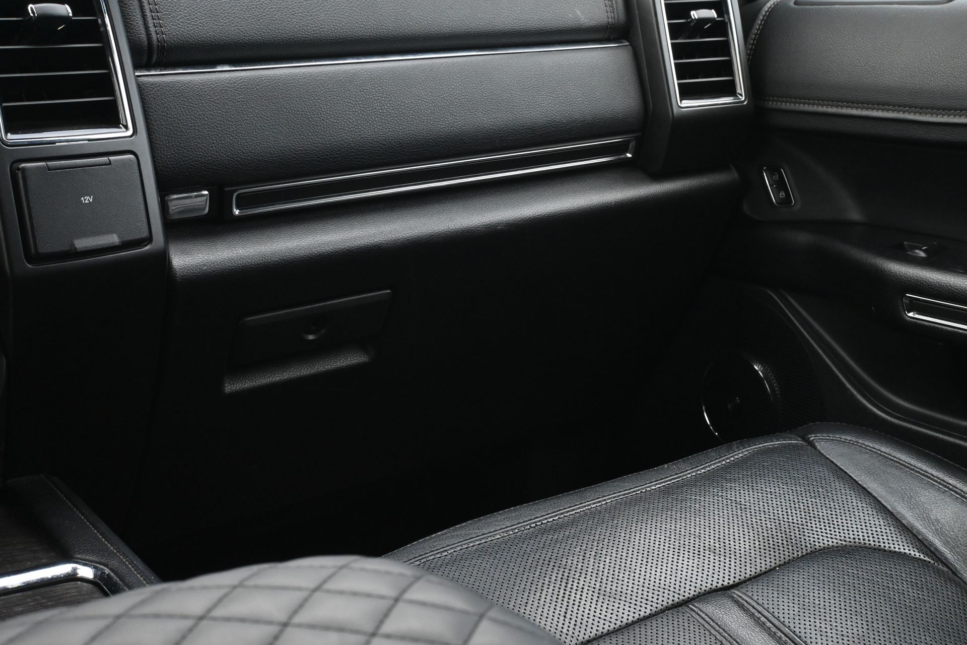 2018 Ford Expedition Limited Black at DeMontrond Ford