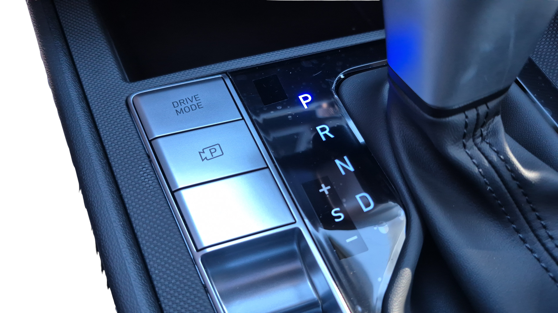 2026 Hyundai Elantra Hybrid