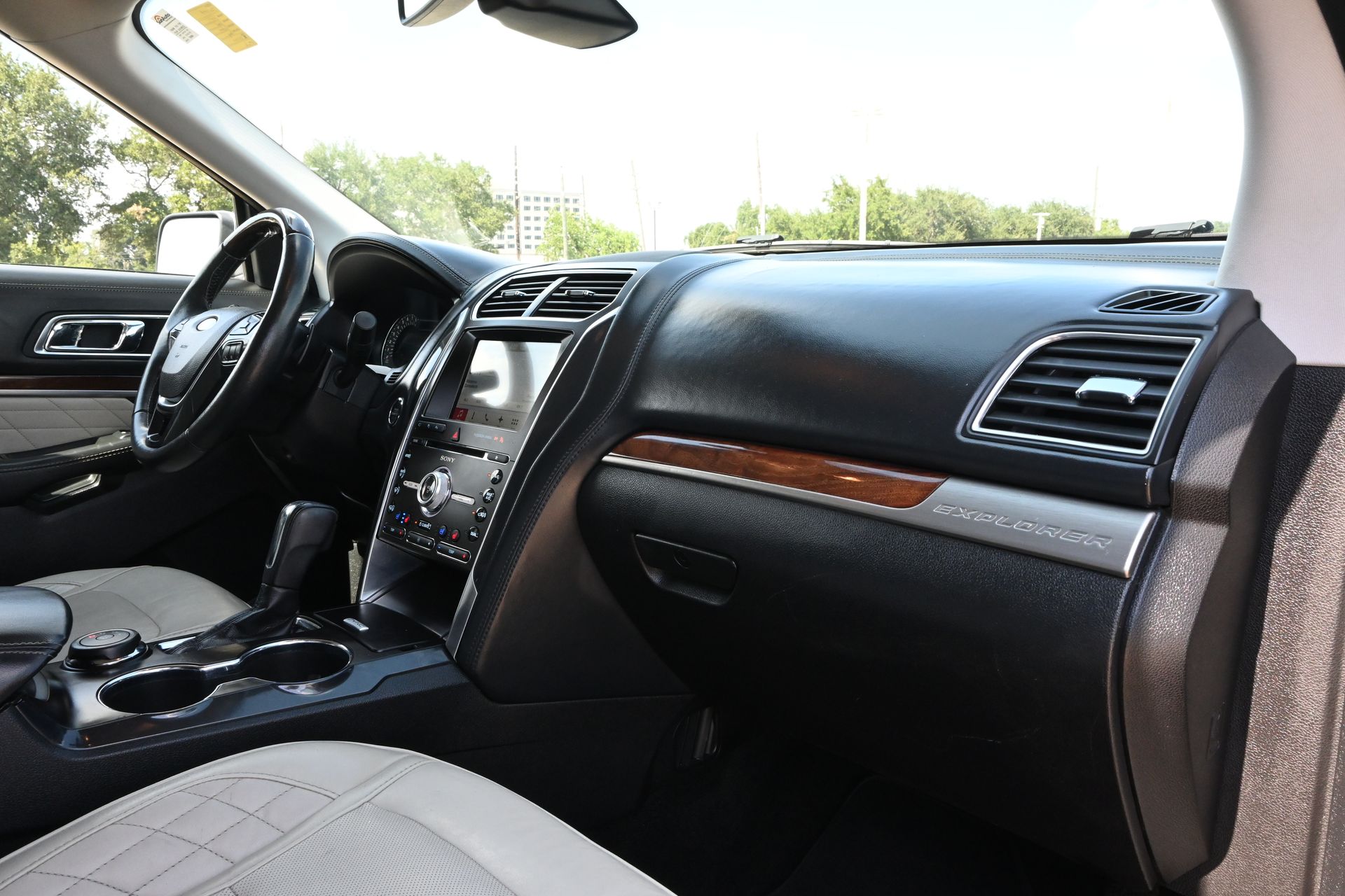 2017 Ford Explorer Platinum Gray at Ultimate Motorsports