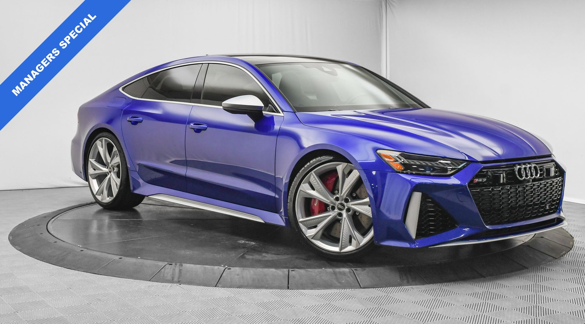 2023 Audi RS 7 4.0T