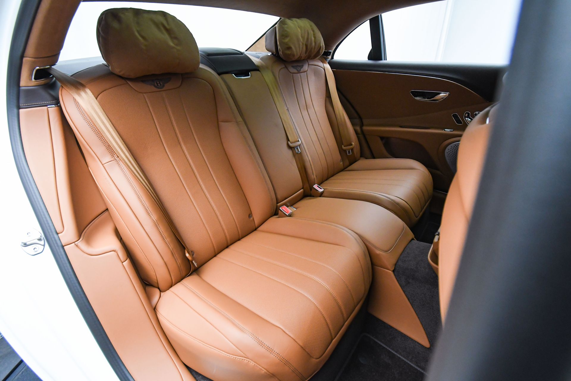 2026 Bentley Flying Spur - Photo 46