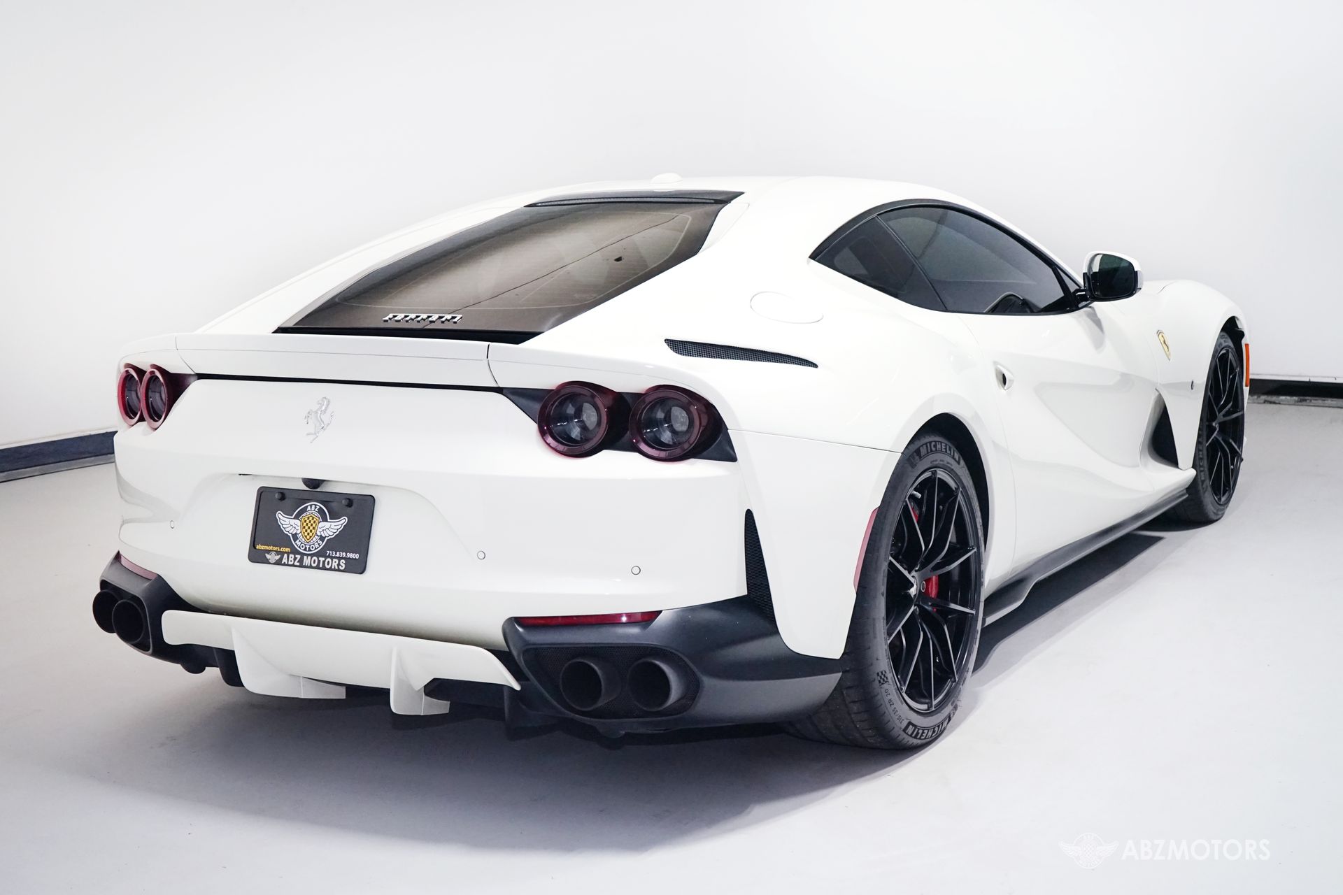 View vehicle photo 5