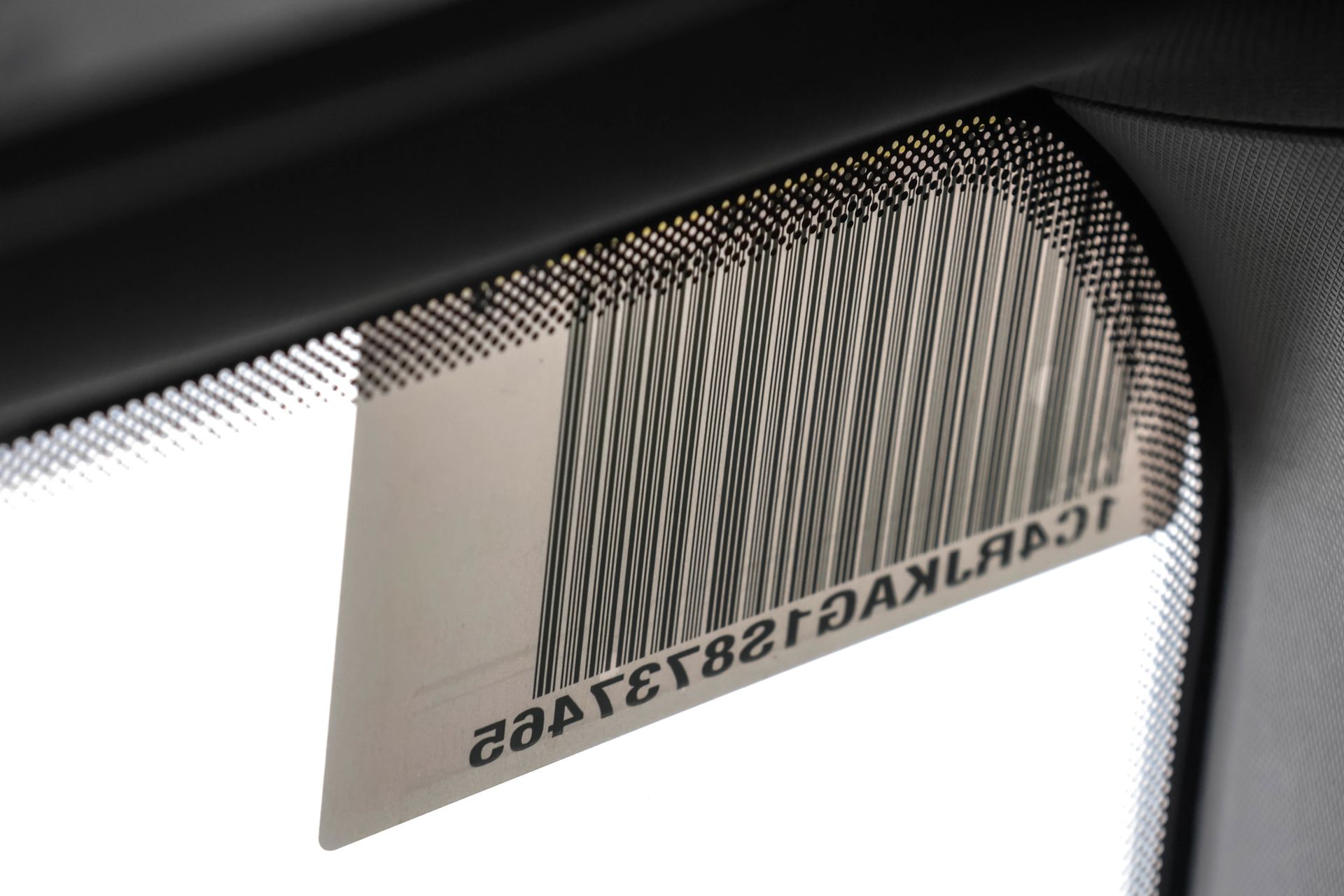 2025 JEEP GRAND CHEROKEE L - Image 31