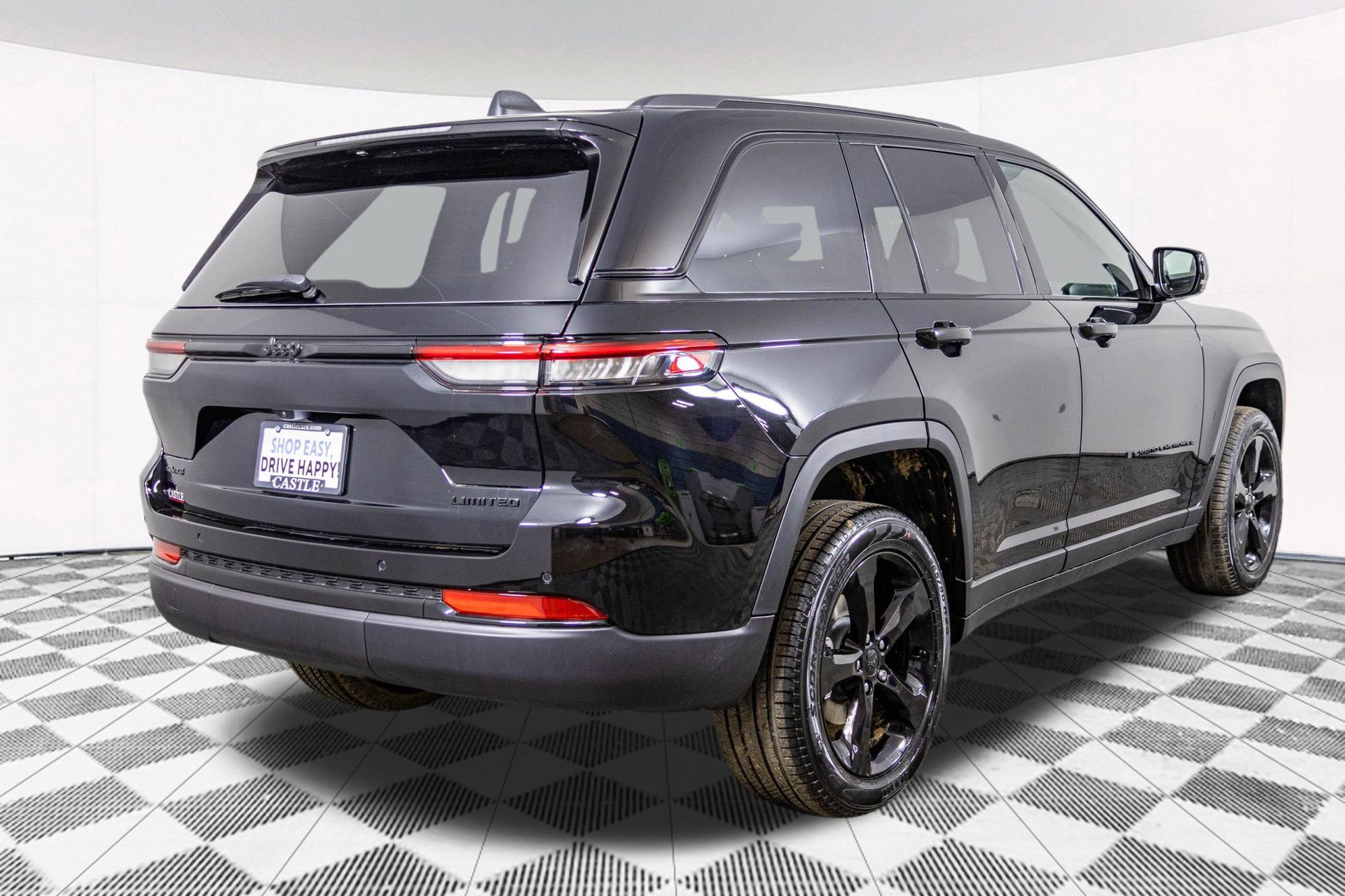 2025 JEEP GRAND CHEROKEE - Image 14