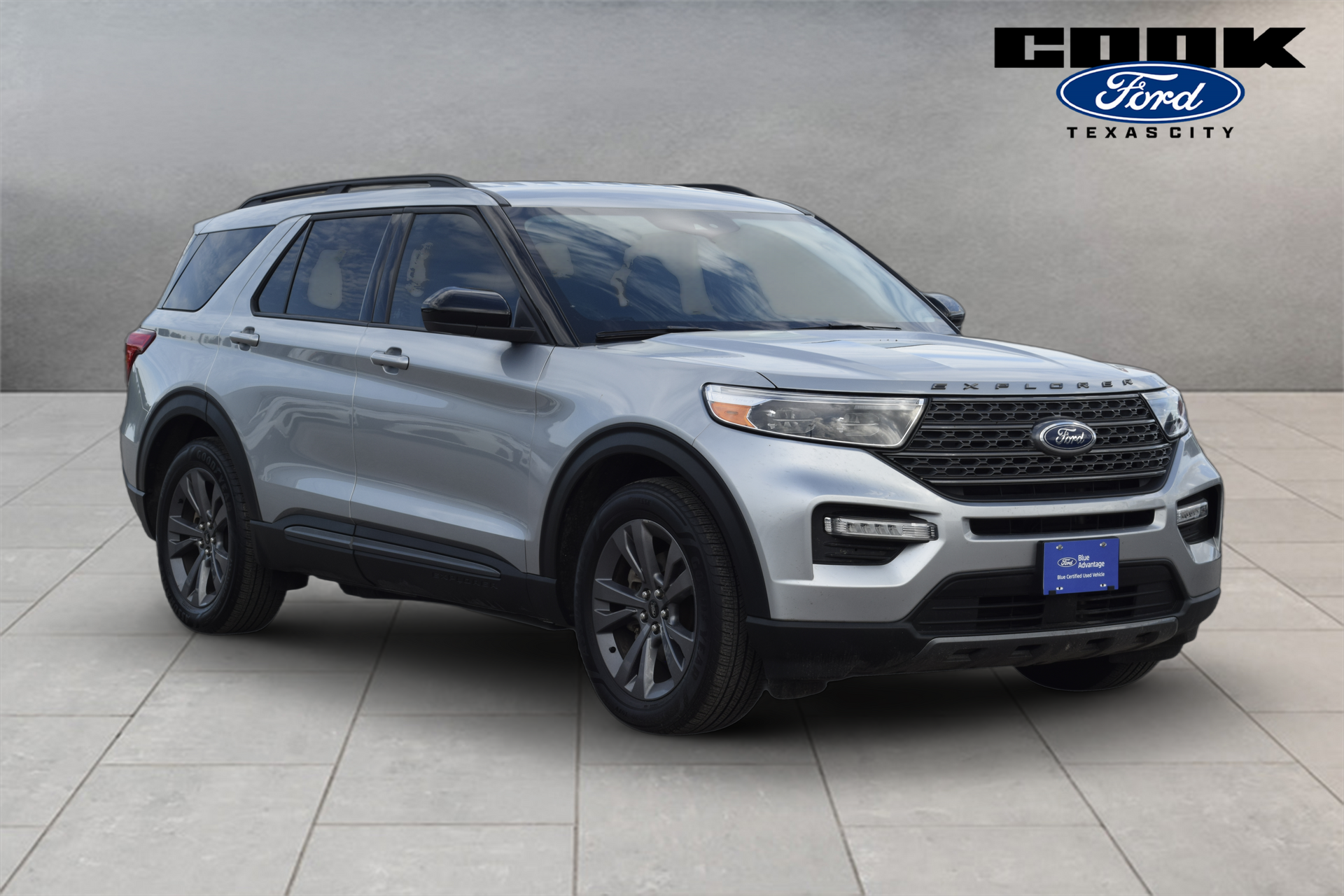2023 Ford Explorer XLT Silver at DeMontrond Gulf Freeway