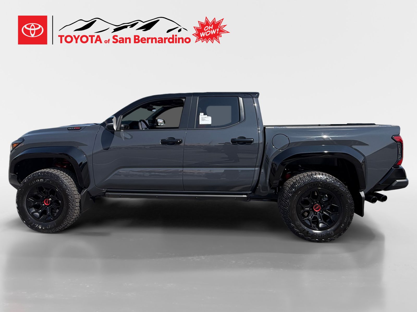 View vehicle photo 2
