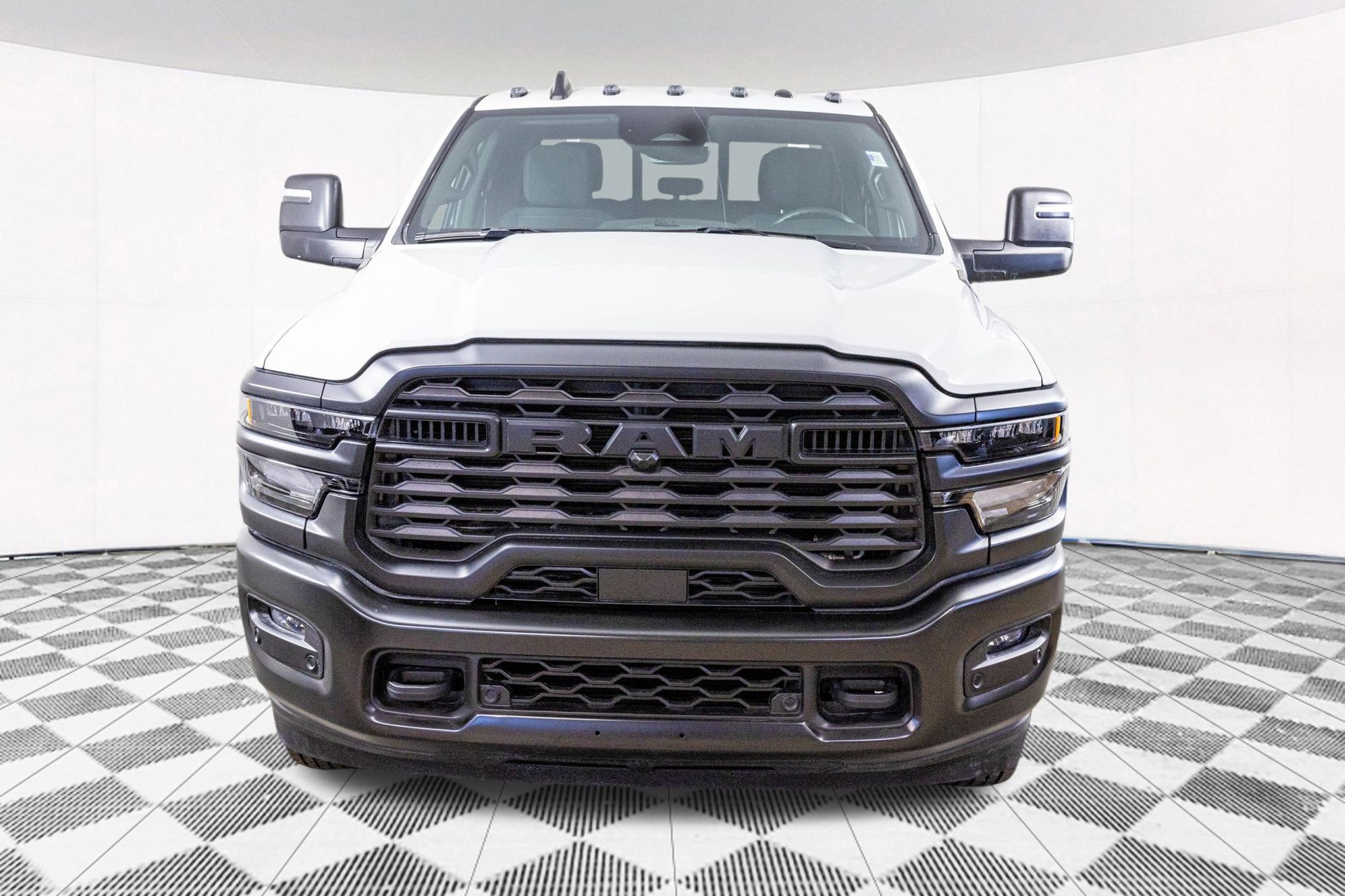 2026 RAM 3500 - Image 5