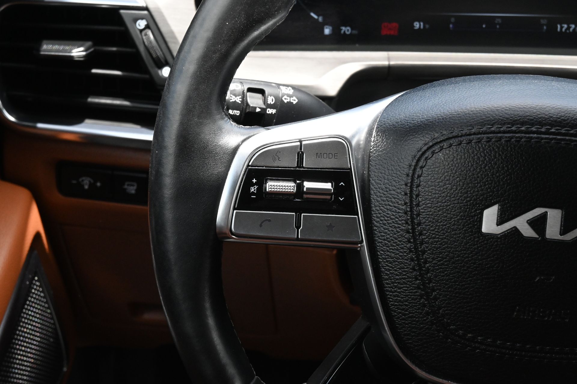 2023 Kia Telluride SX-Prestige X-Pro Gray at Shottenkirk Kia Fort Bend