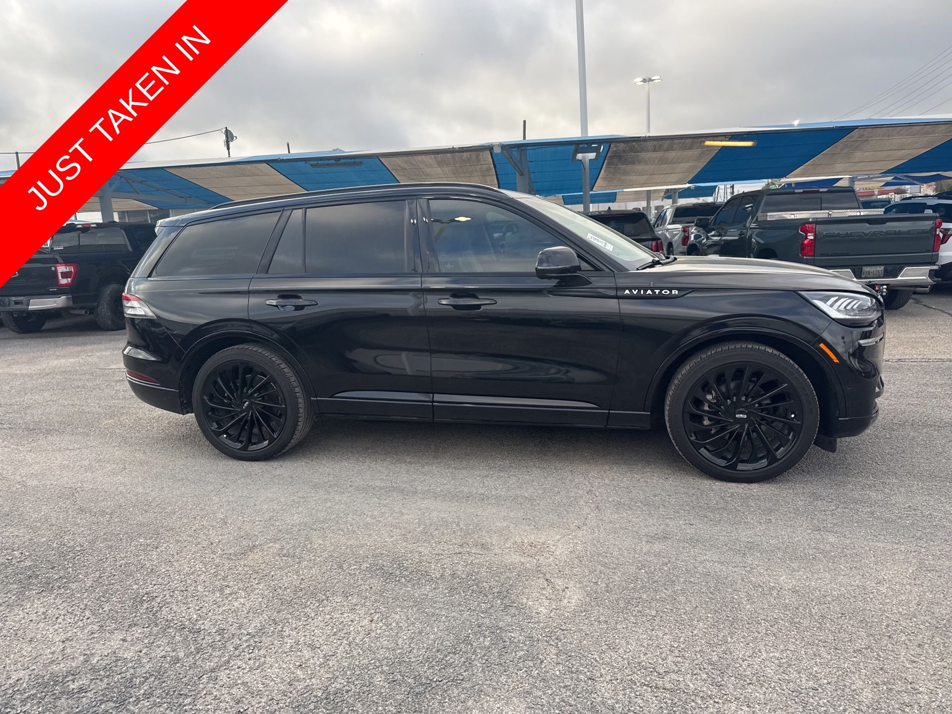 2023 Lincoln Aviator