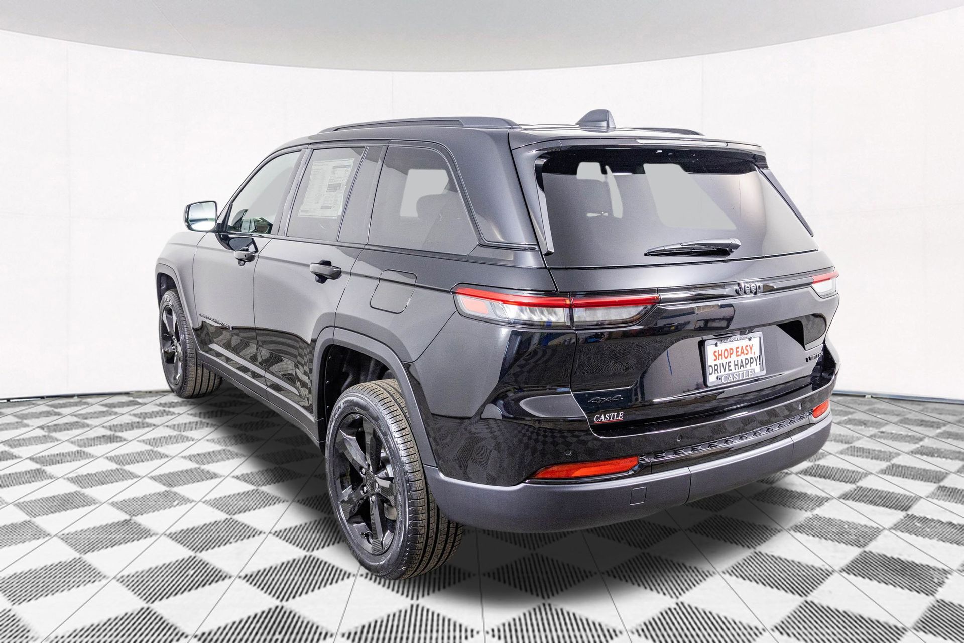 2025 JEEP GRAND CHEROKEE - Image 11