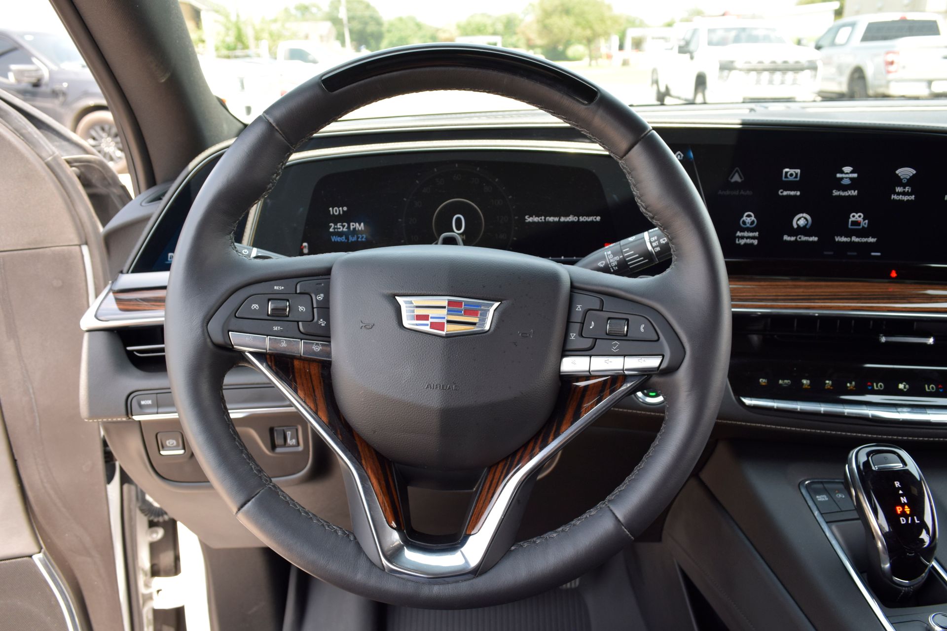 2023 Cadillac Escalade Premium Luxury - 5