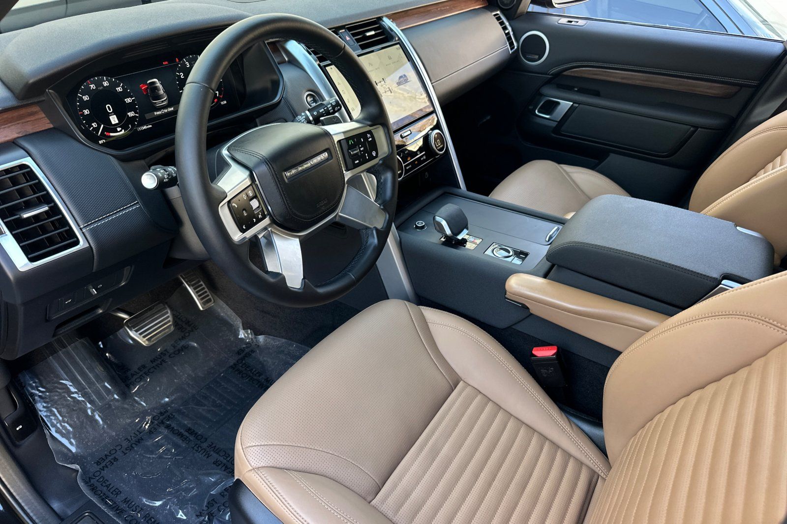 2025 Land Rover Discovery P360 Dynamic SE AWD