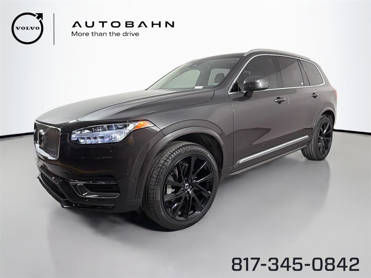 Platinum Gray Metallic 2024 Volvo XC90 B6 Plus Bright Theme 6-Passenger AWD SUV / Crossover All-Wheel Drive Automatic