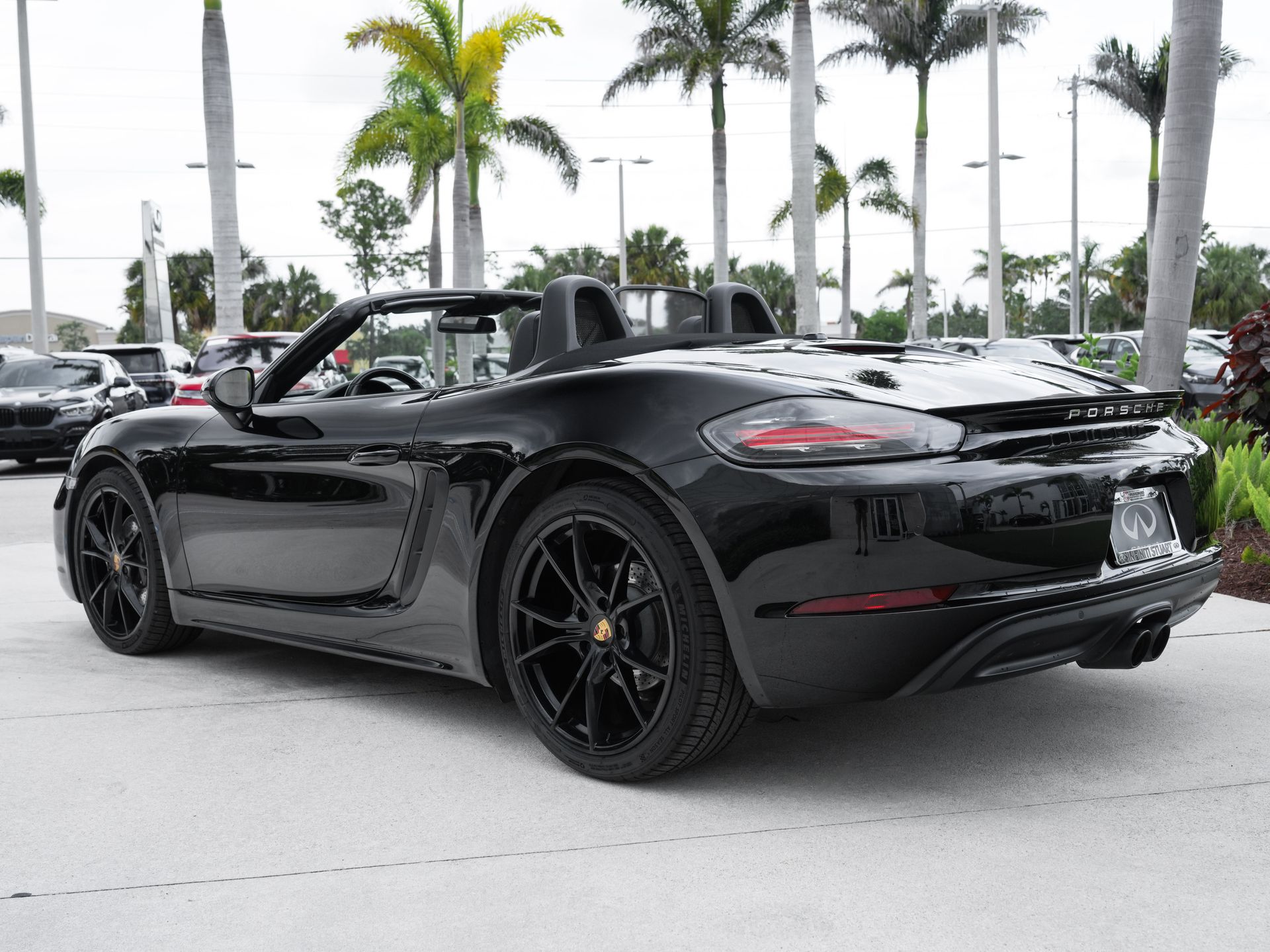 used 2021 Porsche 718 Boxster car, priced at $53,000