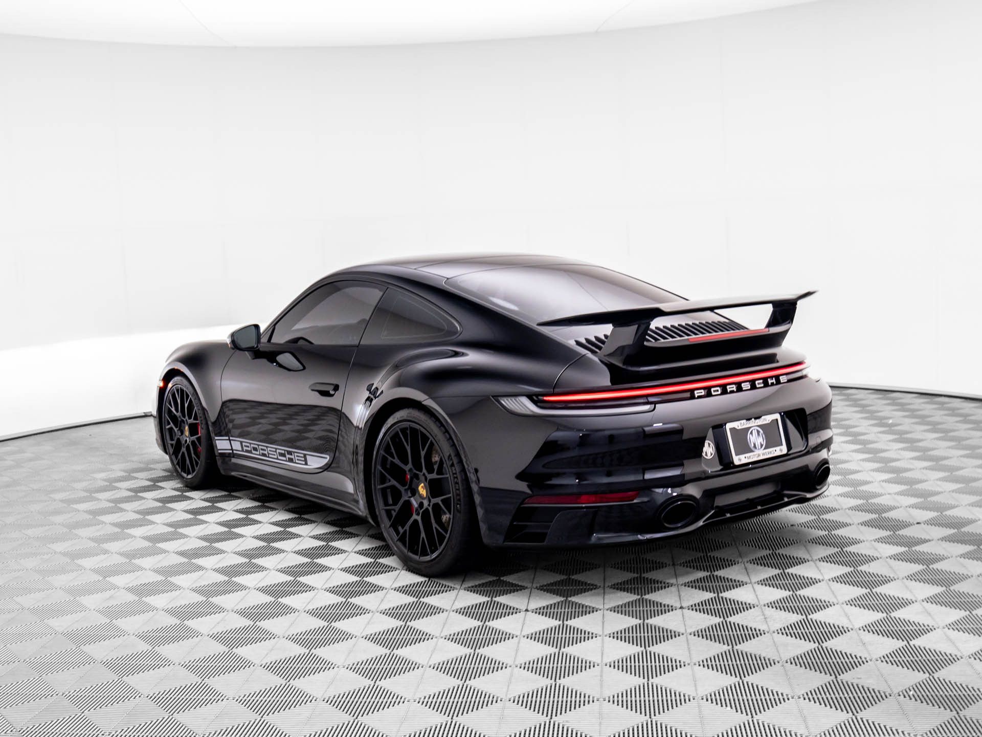 2024 Porsche 911 Carrera S photo