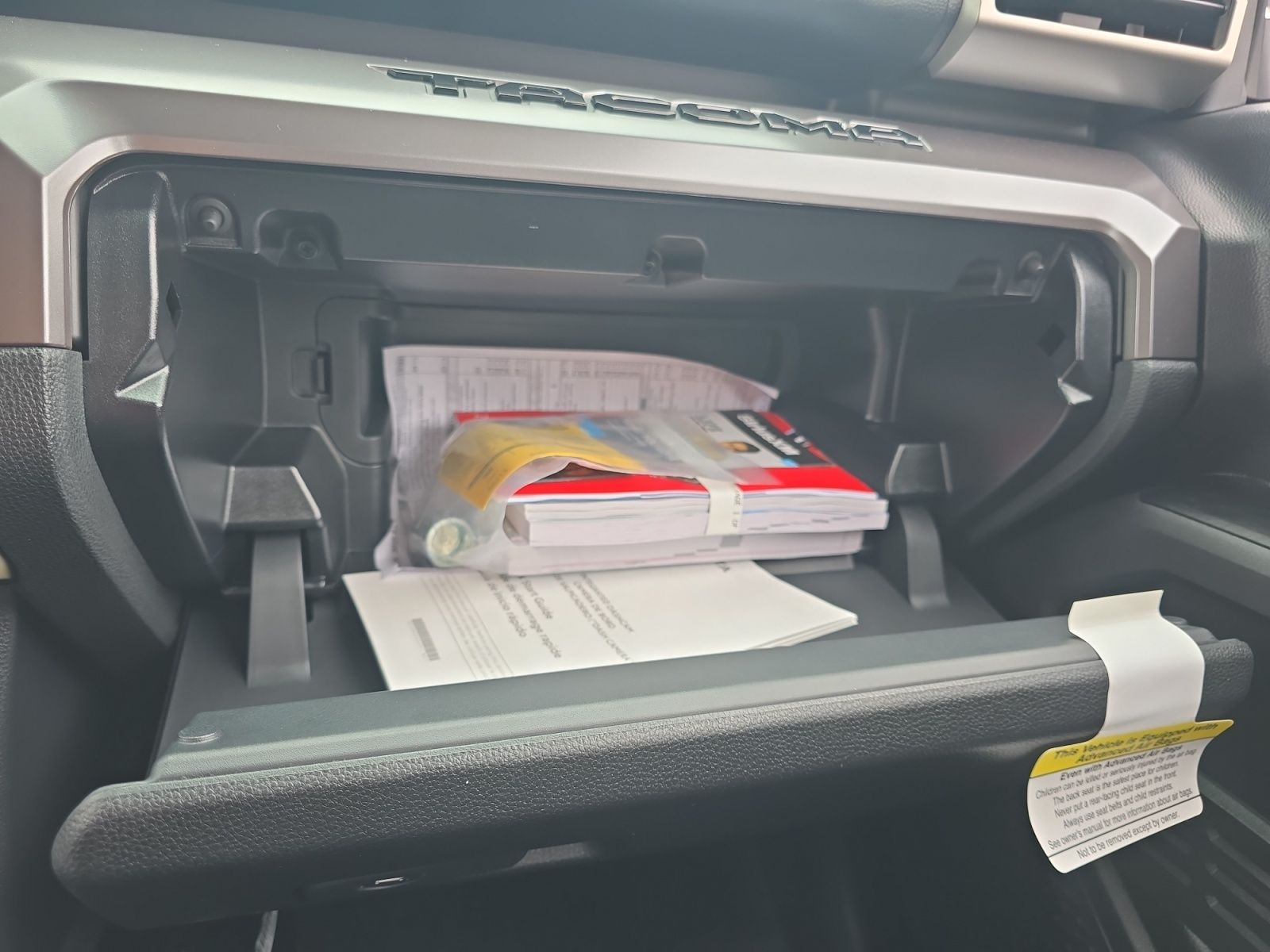 2025 Toyota Tacoma TRD Off Road - Photo 24