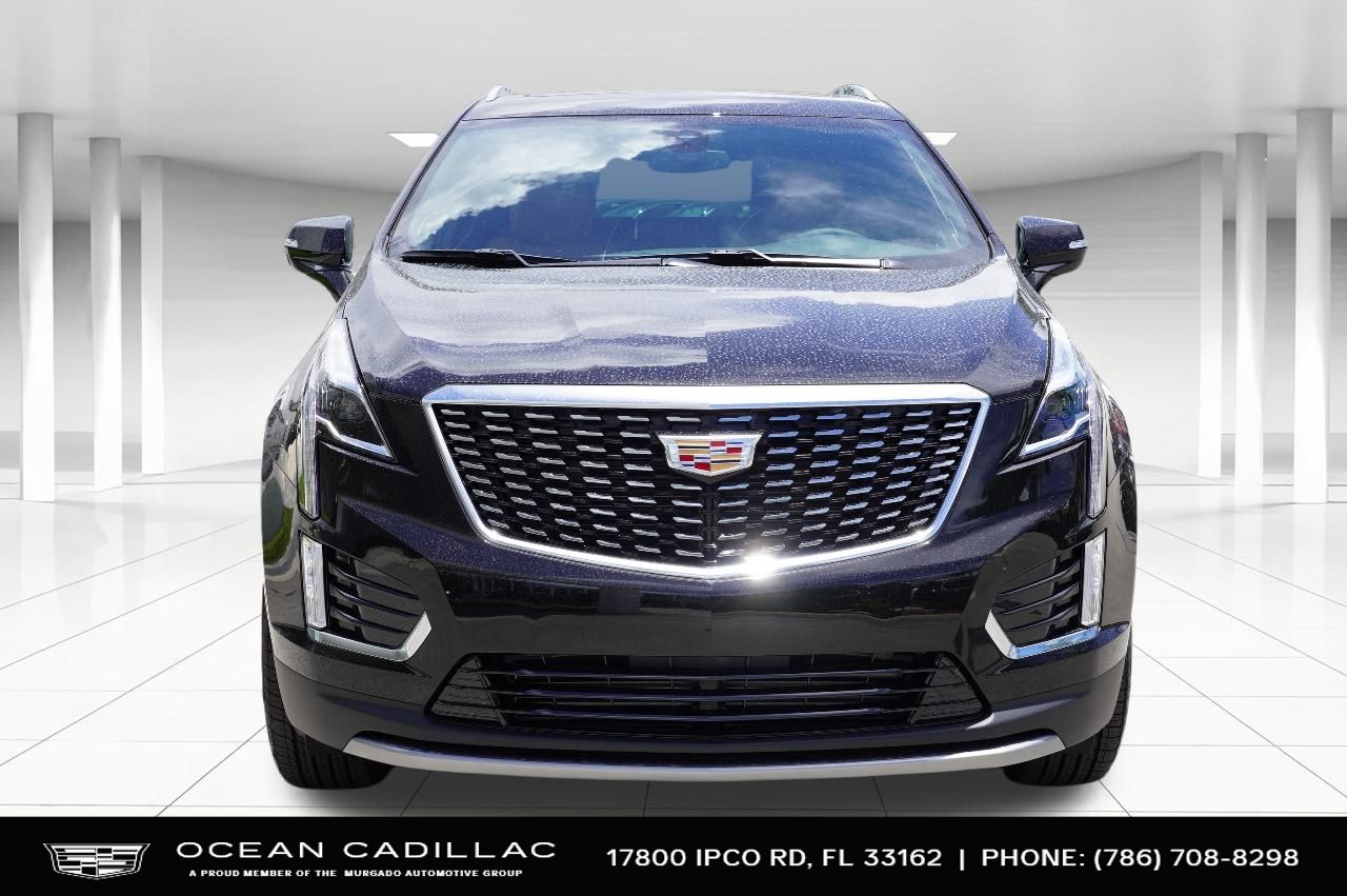 2025 Cadillac XT5 Premium Luxury 8