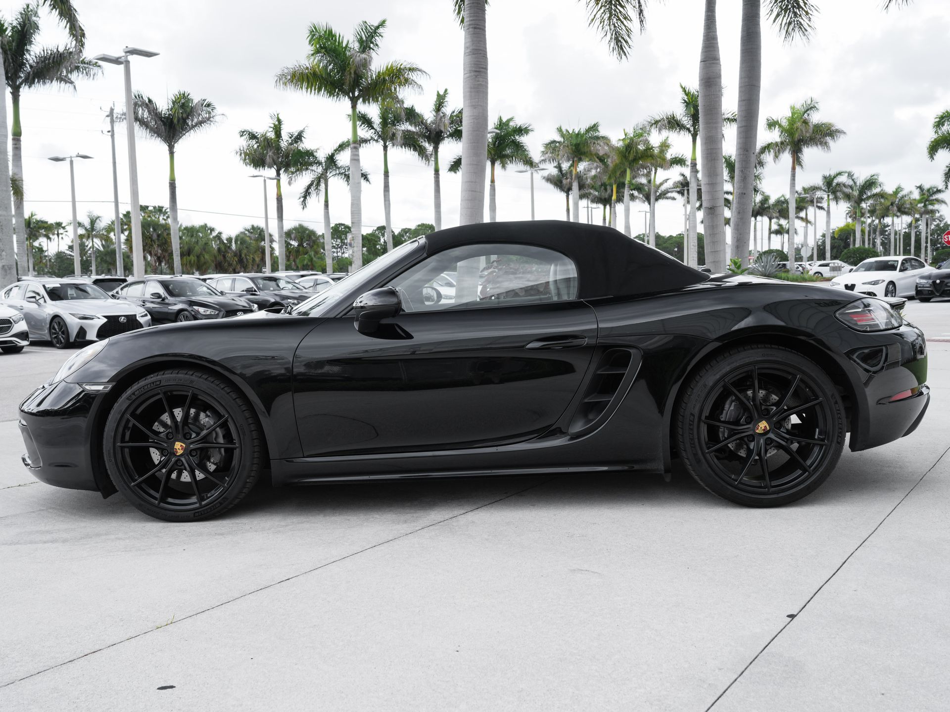 used 2021 Porsche 718 Boxster car, priced at $53,000