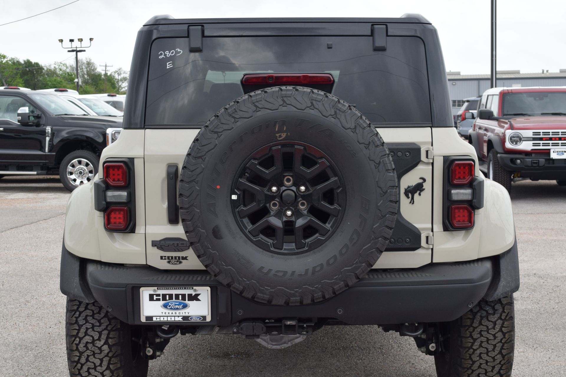 View vehicle photo 5