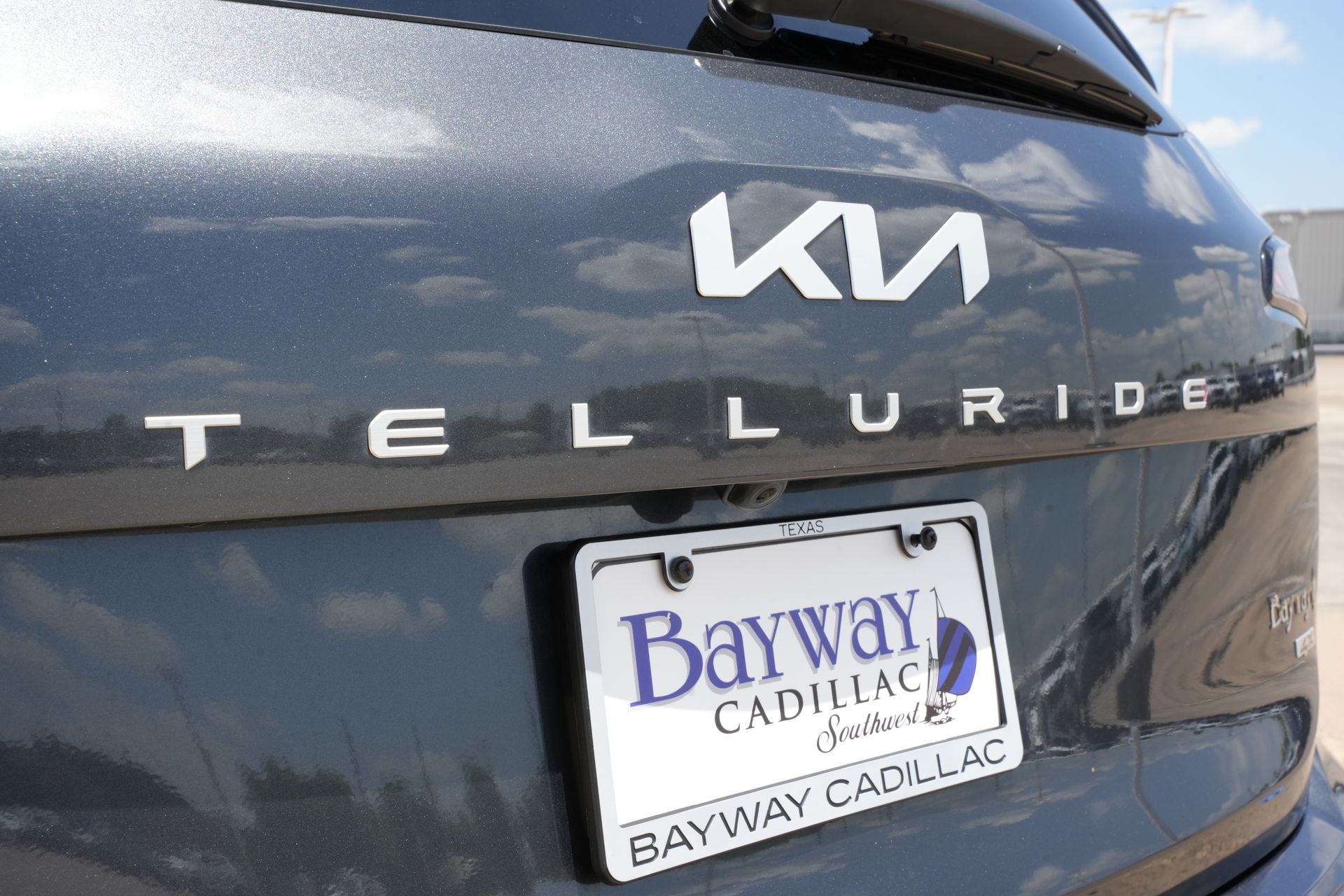 2023 Kia Telluride EX Gray at Community Toyota