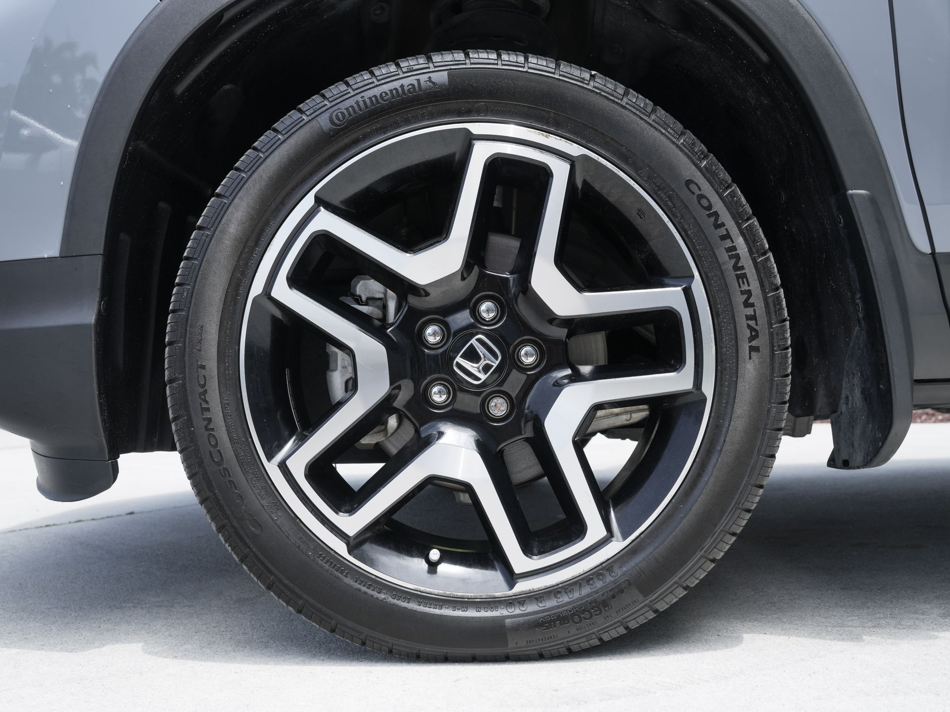 used 2023 Honda Passport car, priced at $34,000