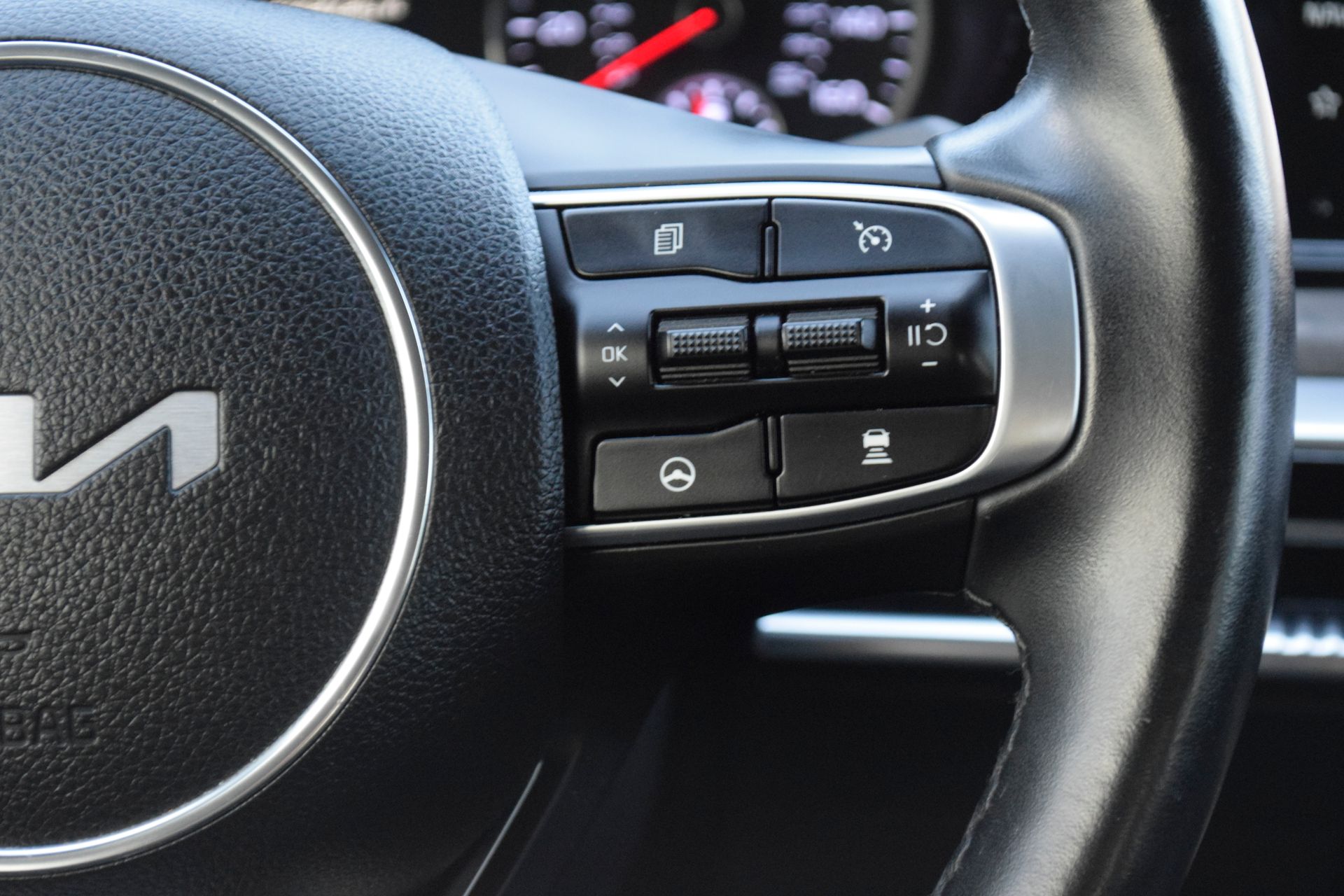 2022 Kia K5 EX Black at Community Toyota