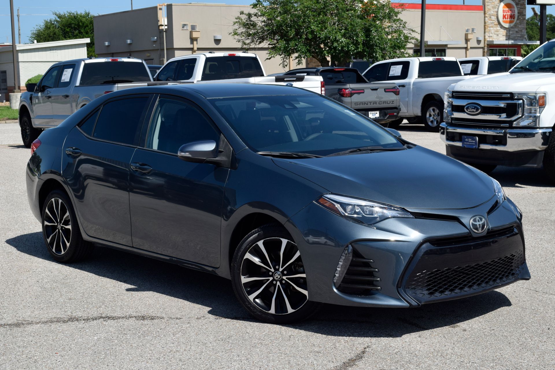 2017 Toyota Corolla SE - 1