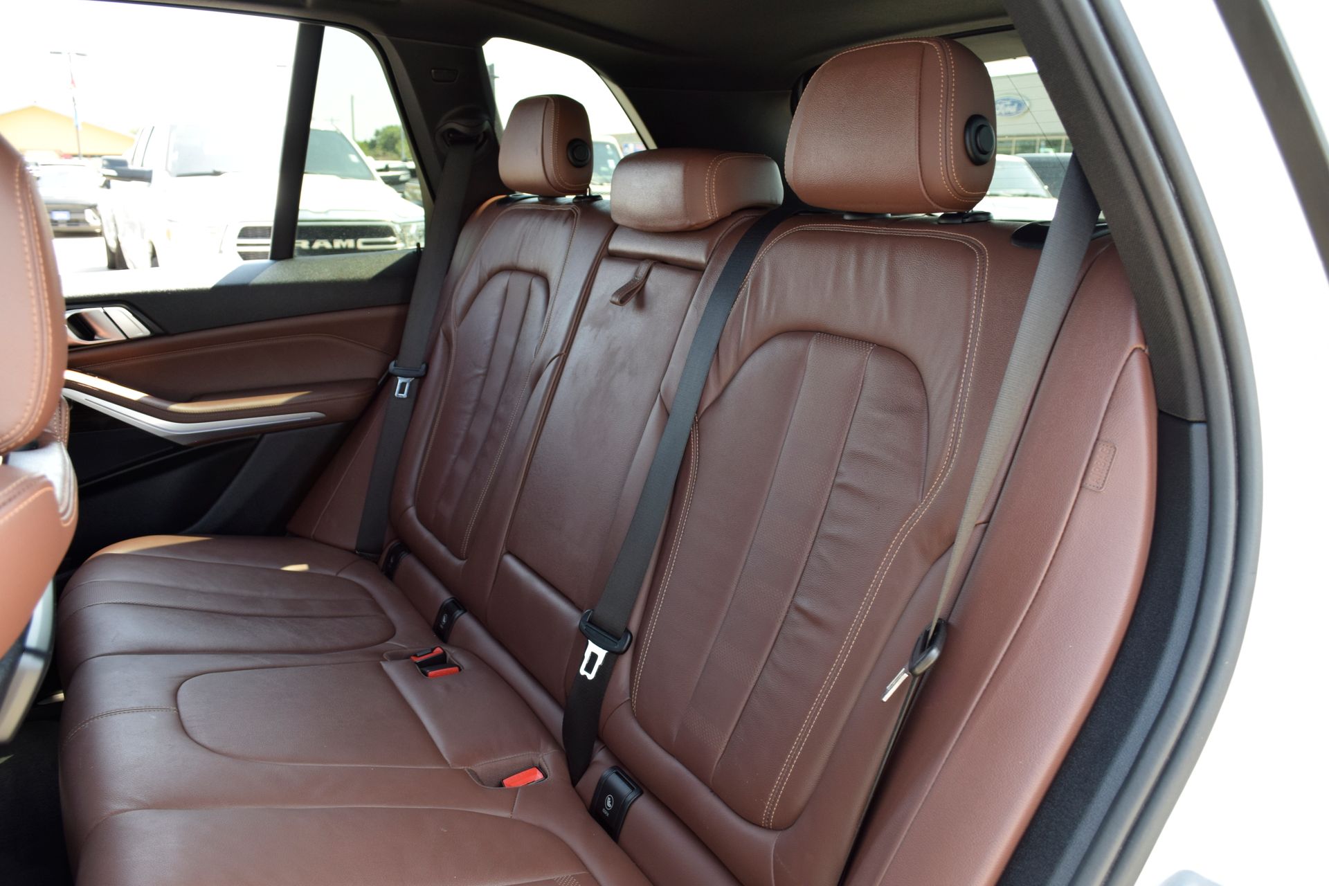 2019 BMW X5 xDrive40i White at Ultimate Motorsports