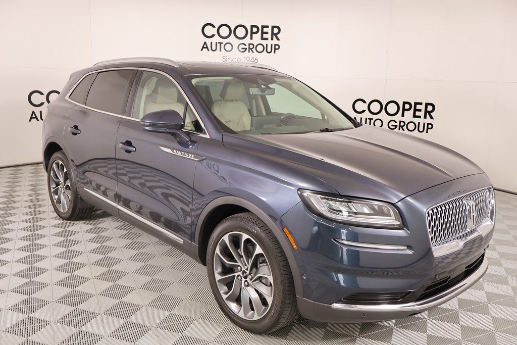 2023 Lincoln Nautilus Reserve FWD