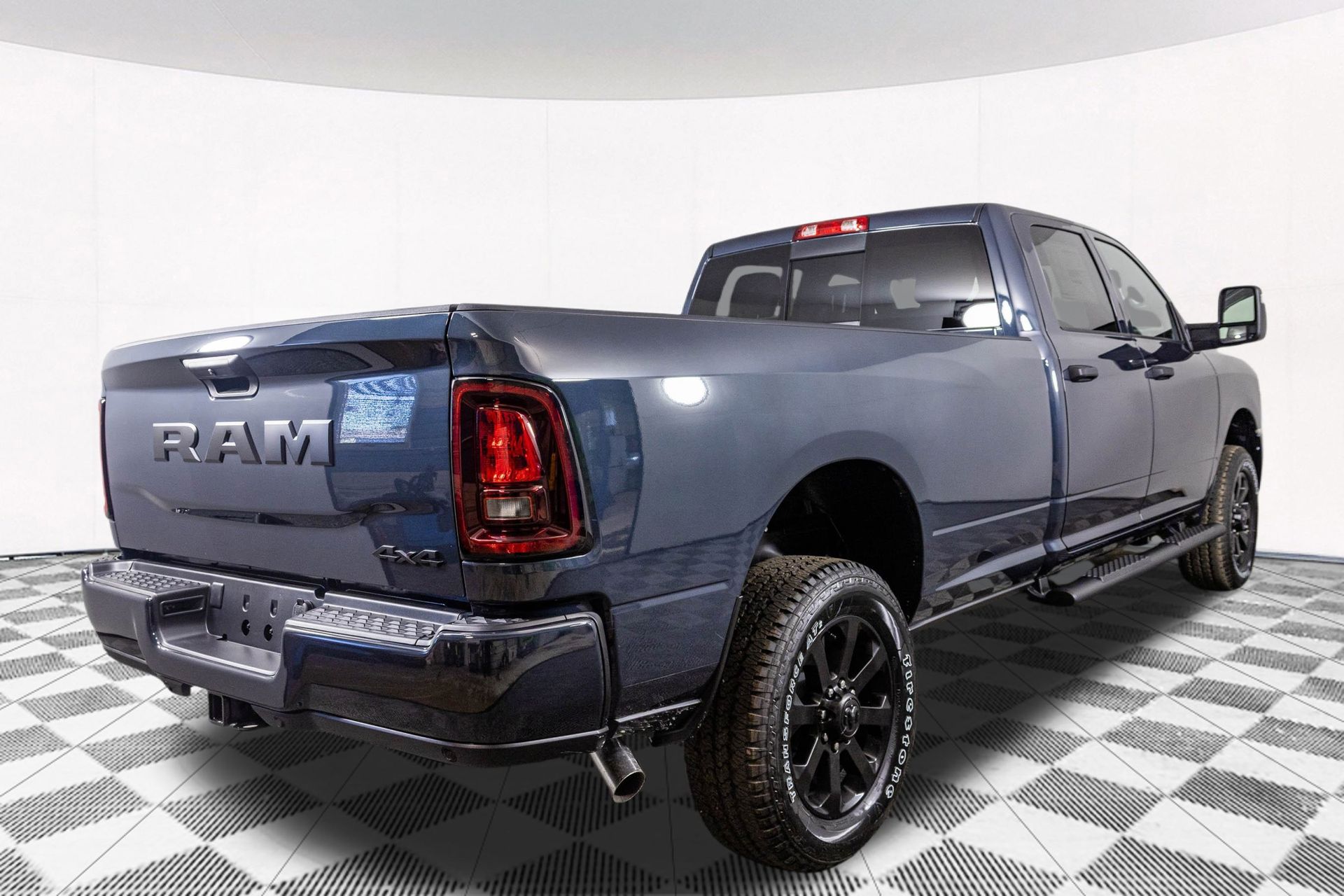 2026 RAM 2500 - Image 8
