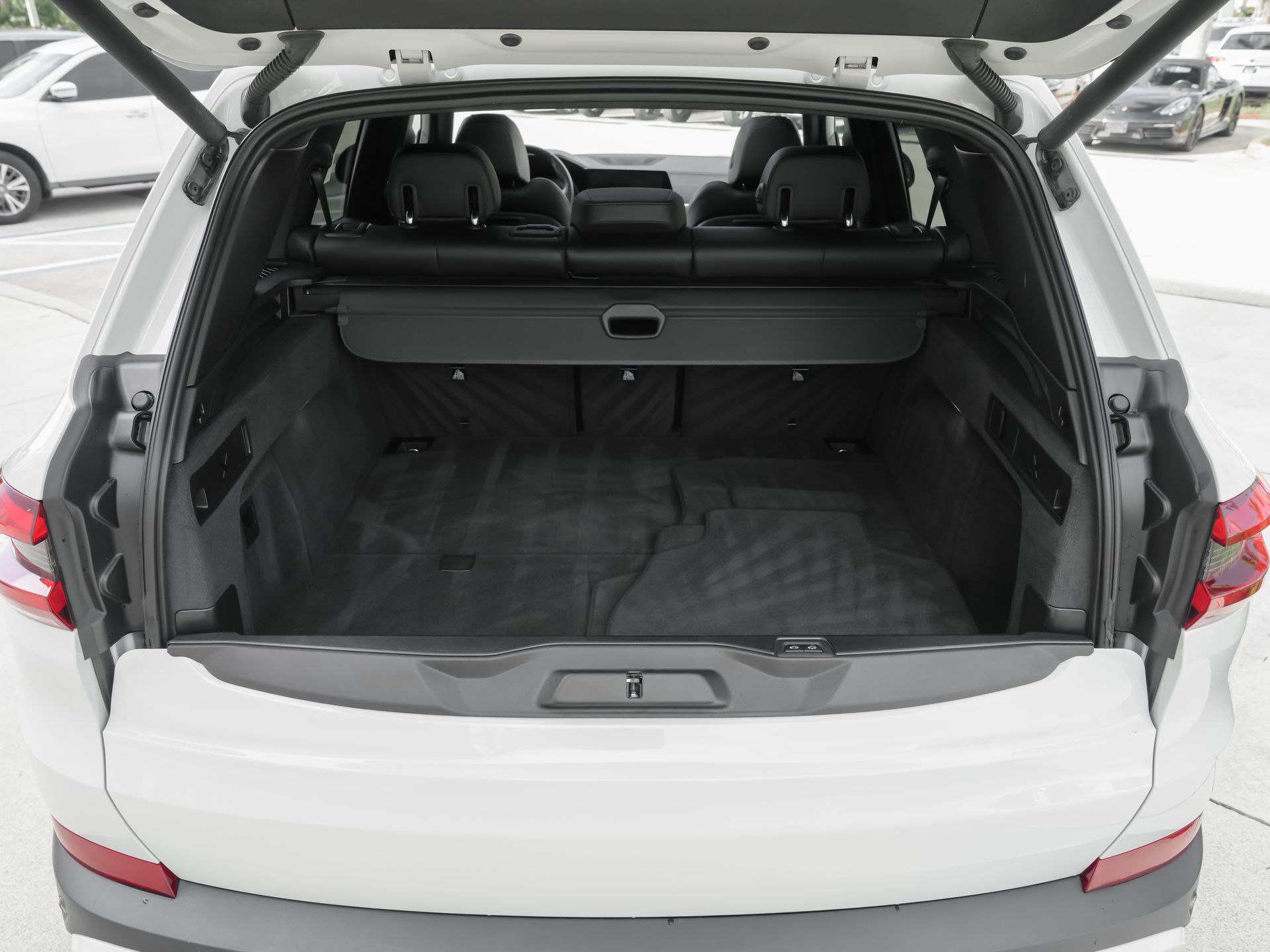 2023 BMW X5 45e - Photo 43