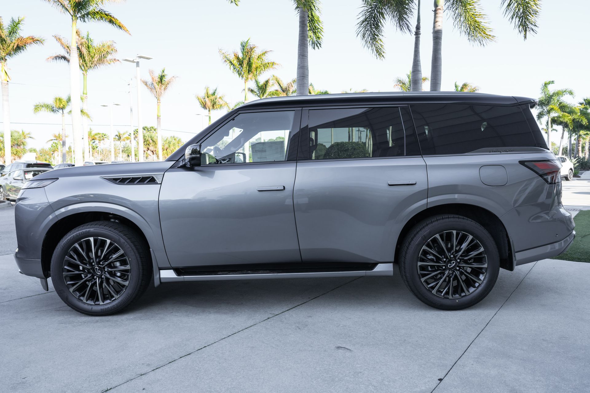 new 2026 INFINITI QX80 car, priced at $101,600