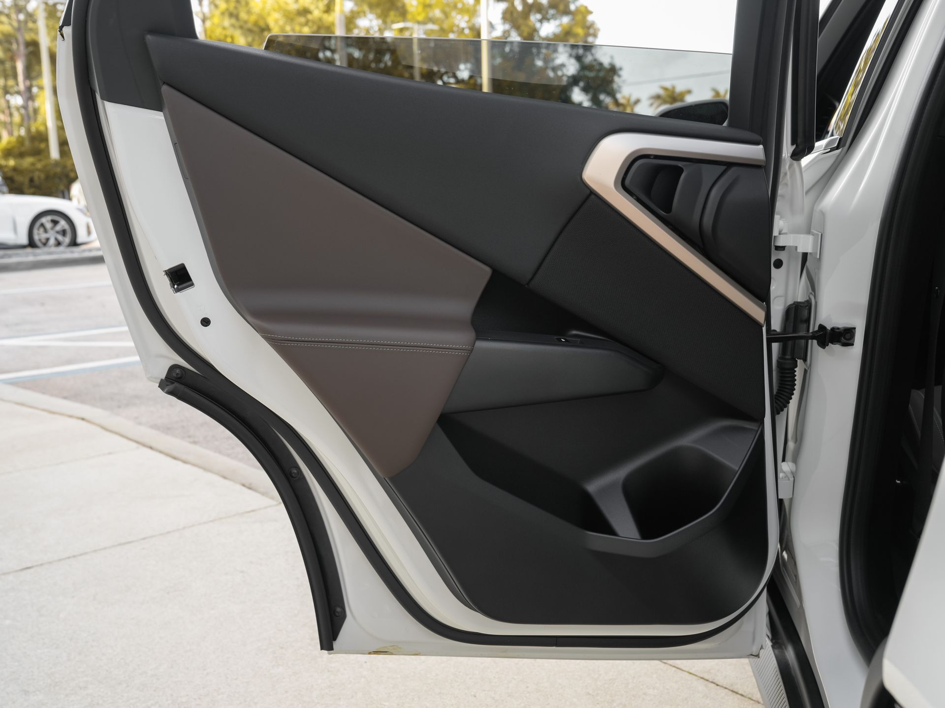 2025 BMW X3 30 - Photo 34