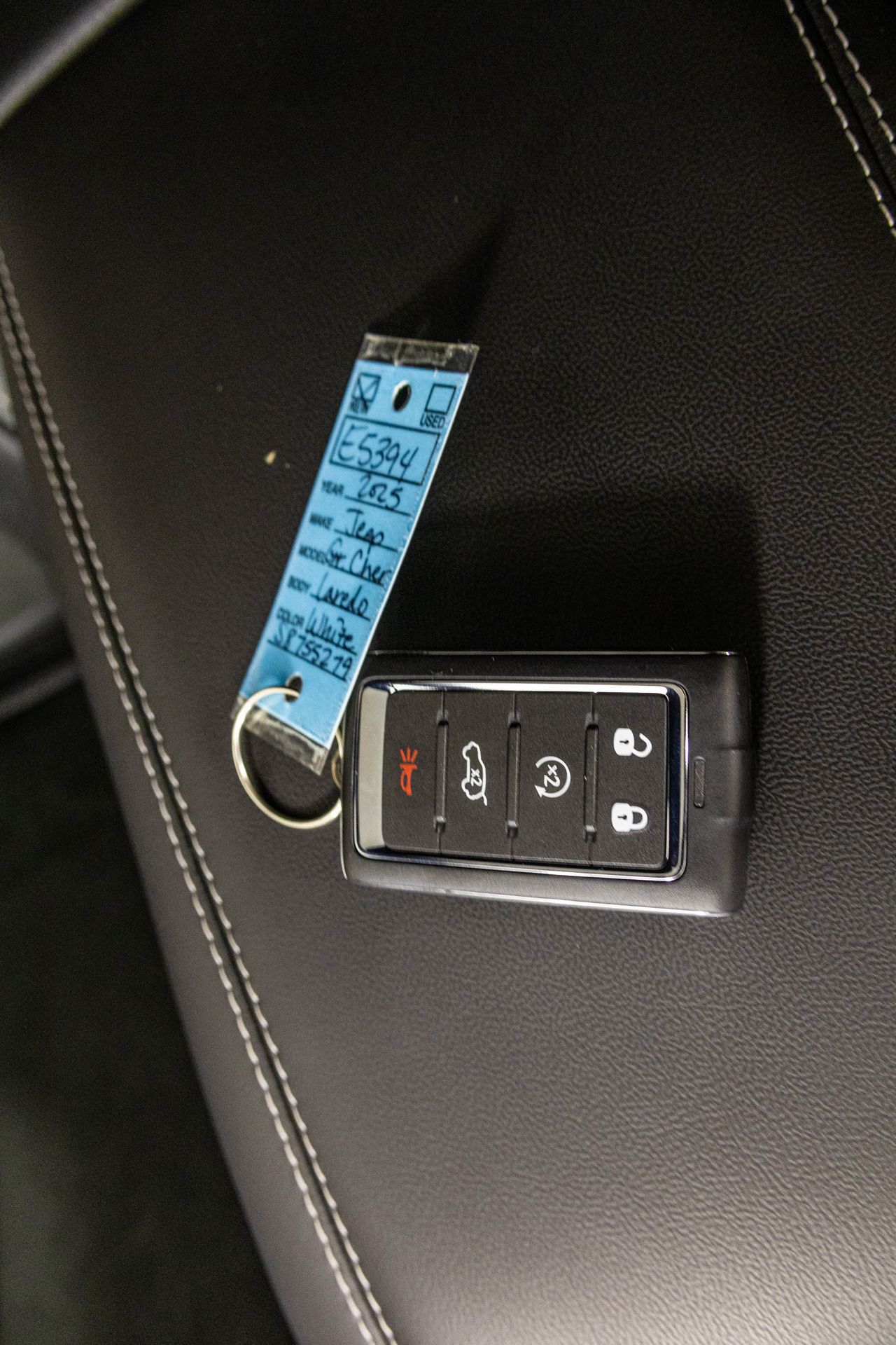 2025 JEEP GRAND CHEROKEE - Image 38