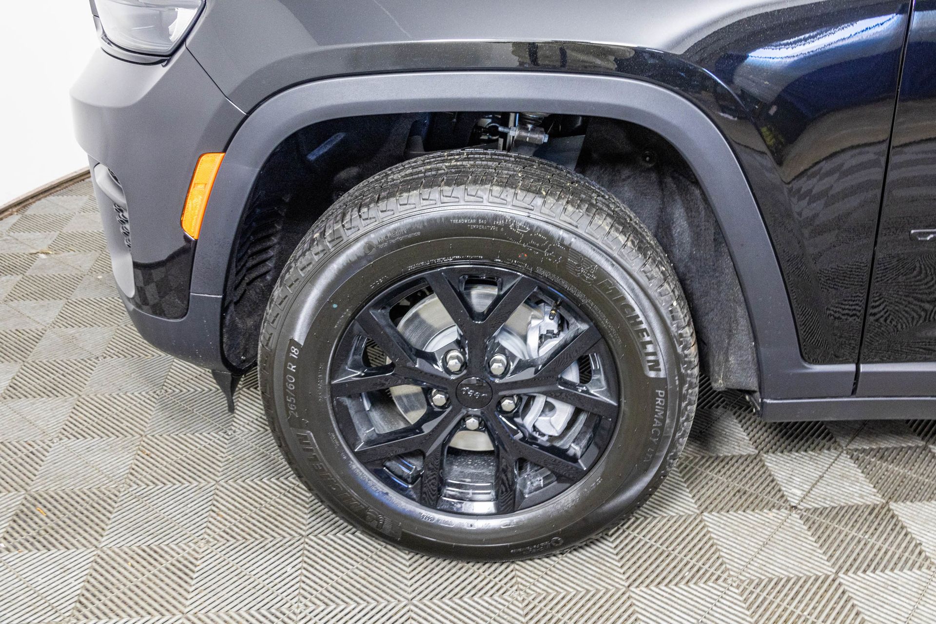 2025 JEEP GRAND CHEROKEE - Image 43