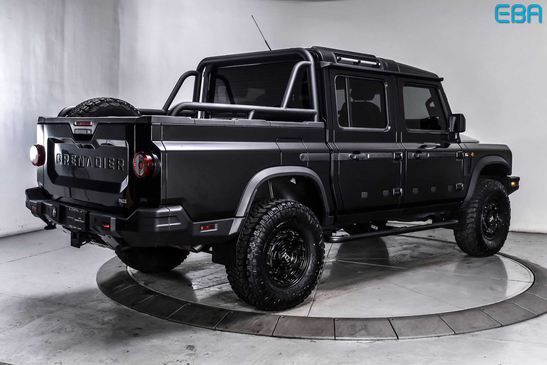 View vehicle photo 6