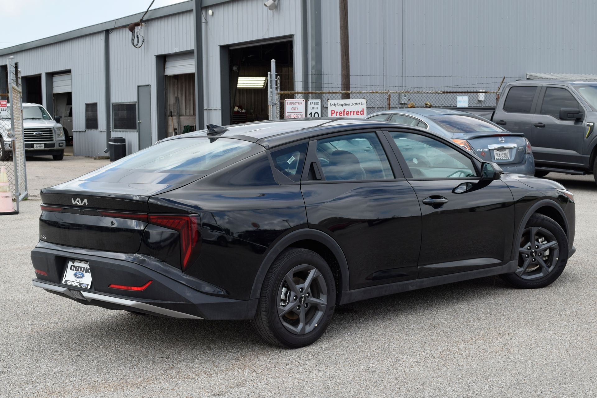 2025 Kia K4 LXS Black at Community Kia