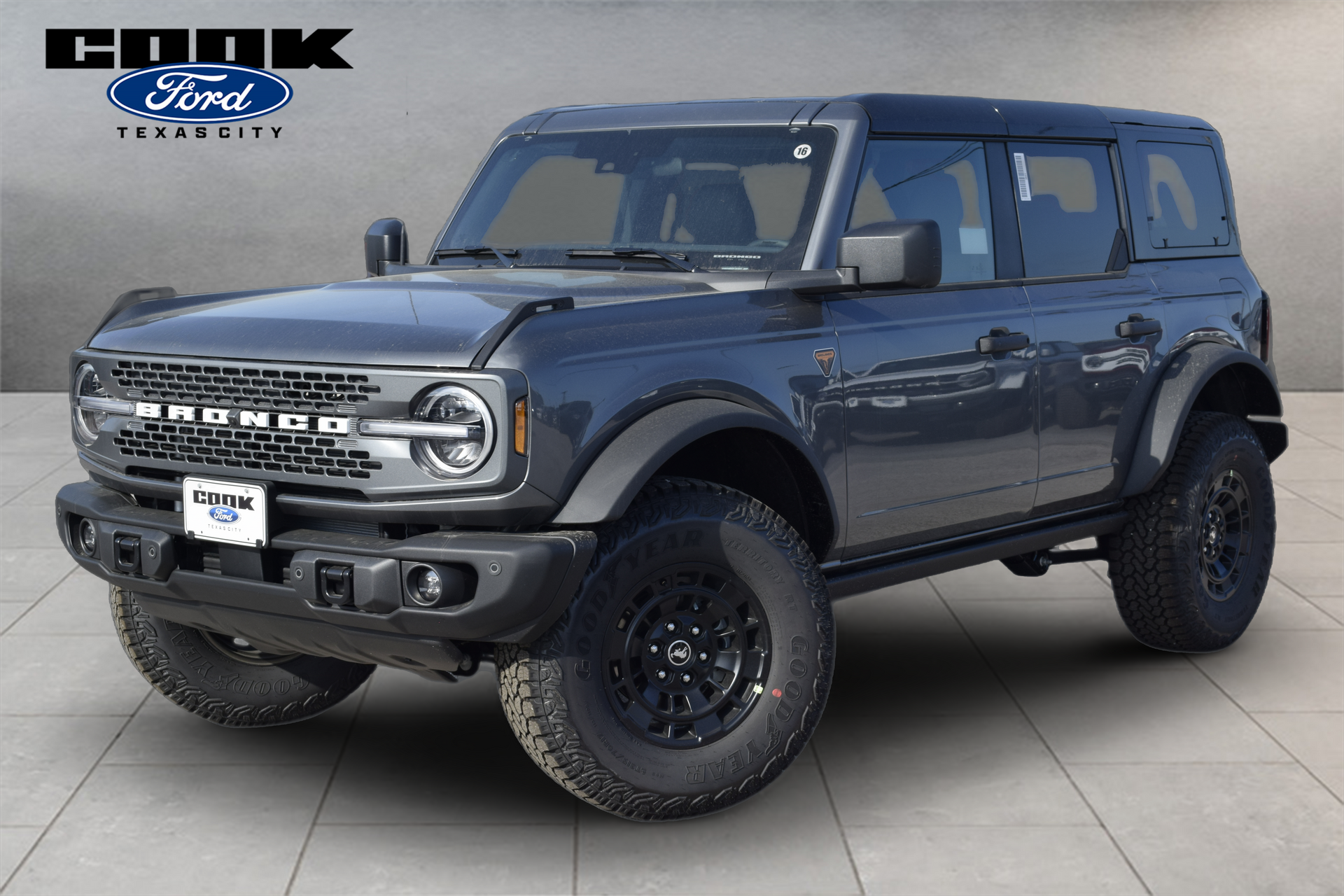 2026 Ford Bronco Badlands Gray at Legacy Ford