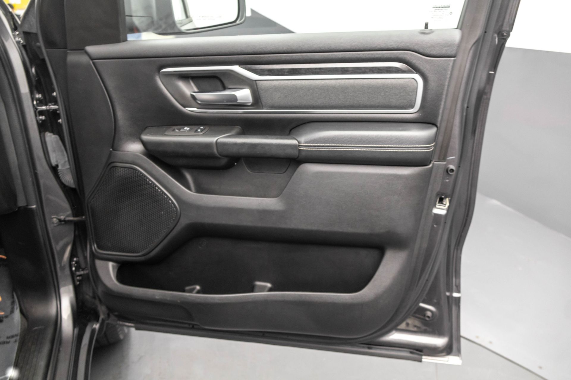 2022 RAM 1500 - Image 46