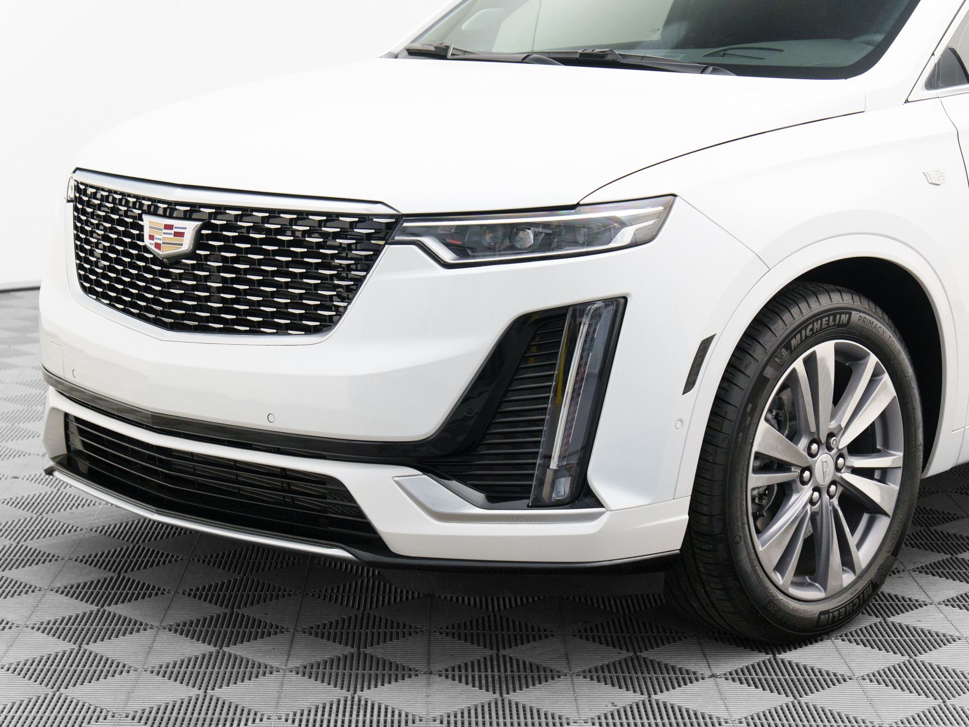2024 Cadillac XT6 Premium Luxury photo