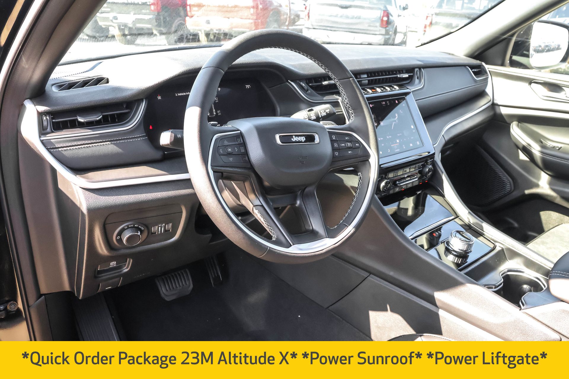 2025 JEEP GRAND CHEROKEE - Image 4