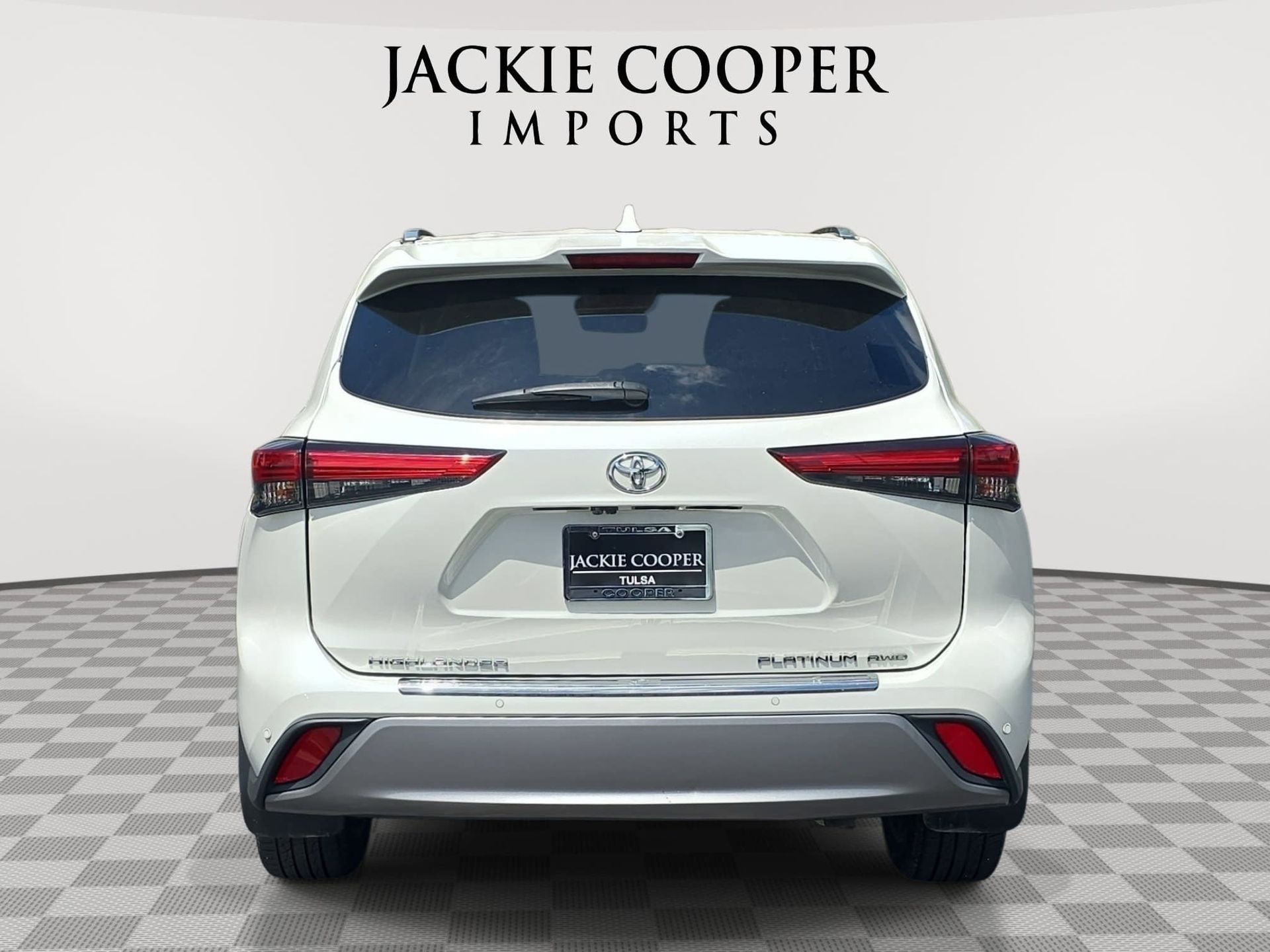 View vehicle photo 6