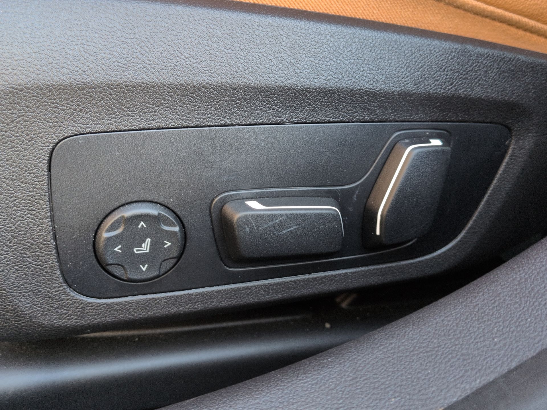 new 2025 BMW 3-Series car, priced at $47,895