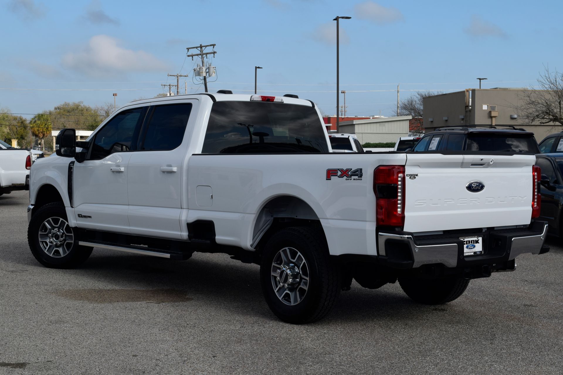 2025 Ford F-350SD Lariat - 3