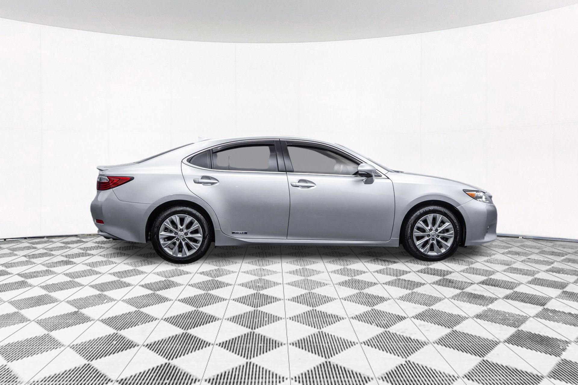 2014 LEXUS ES - Image 11