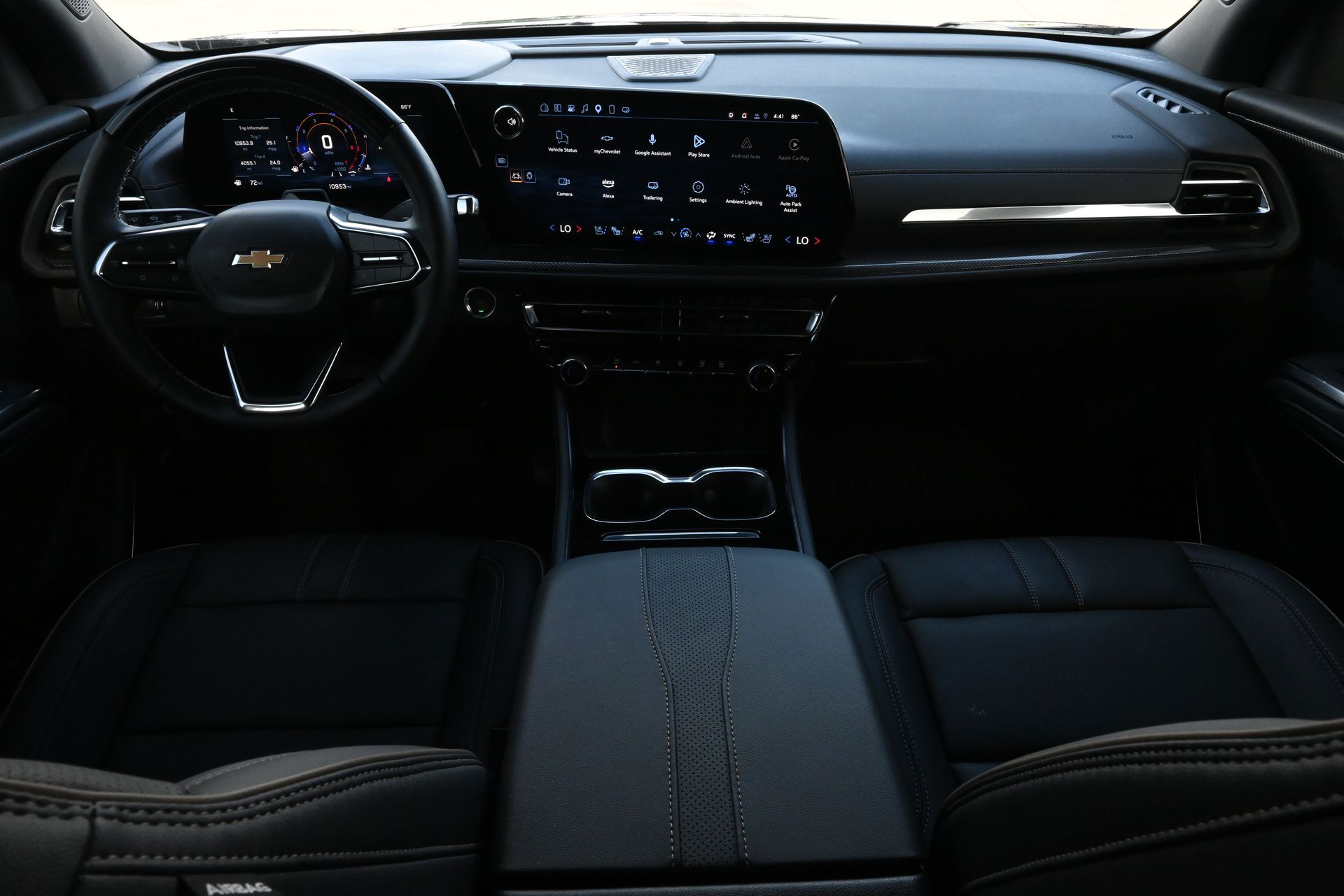 2025 Chevrolet Traverse High Country - 6