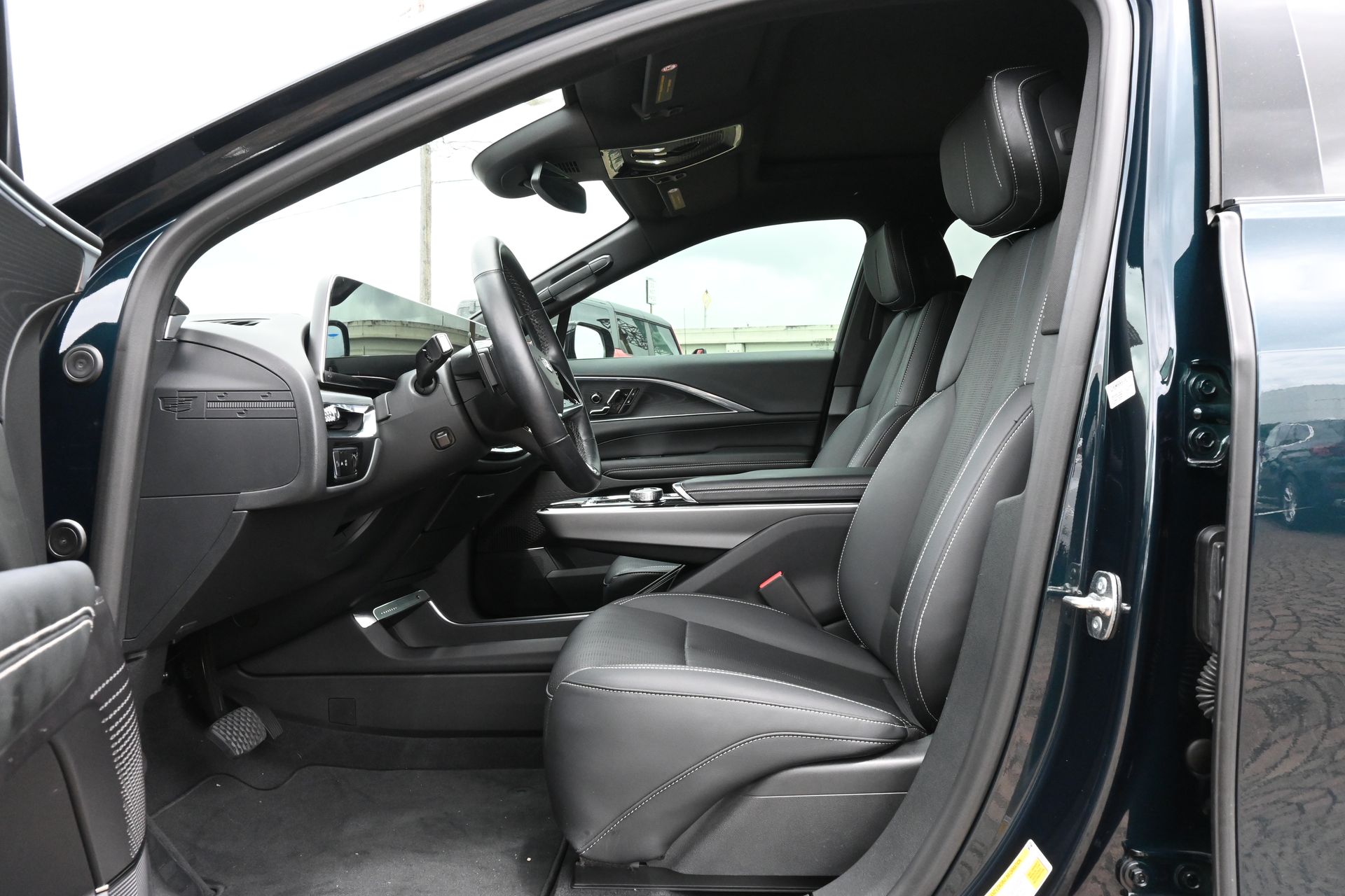 2024 Cadillac LYRIQ Luxury Green at Central Houston Nissan