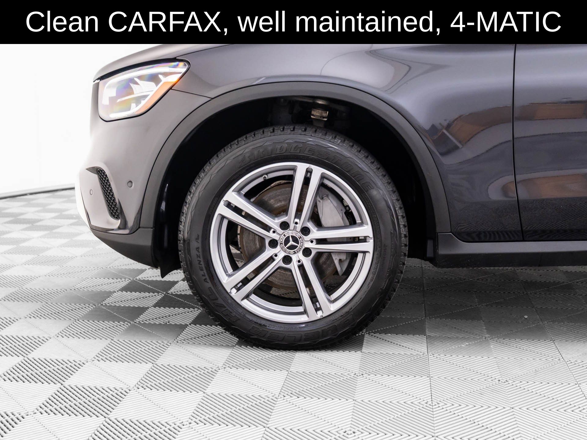 2021 Mercedes-Benz GLC GLC 300 photo