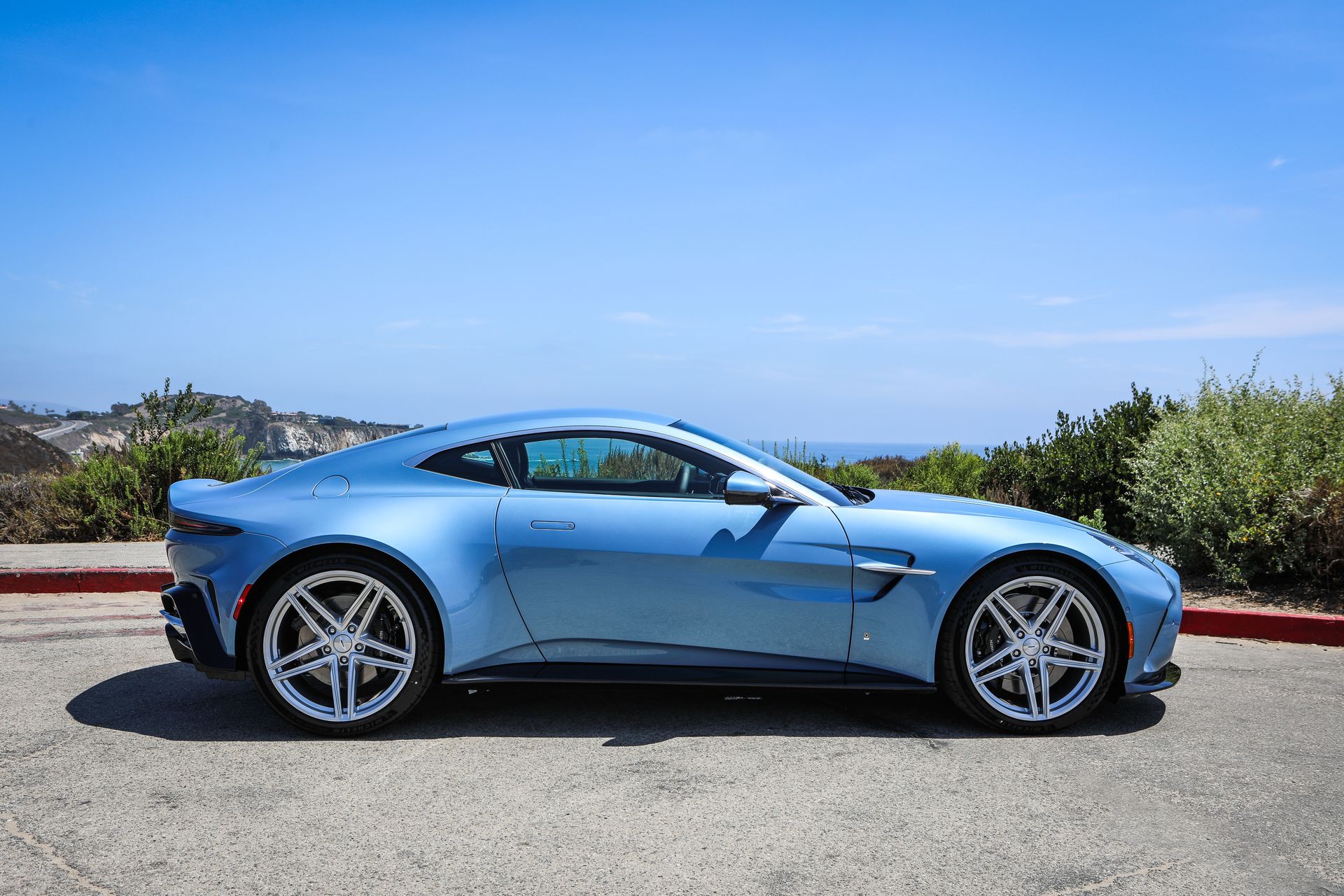 Aston Martin 2026 Vantage